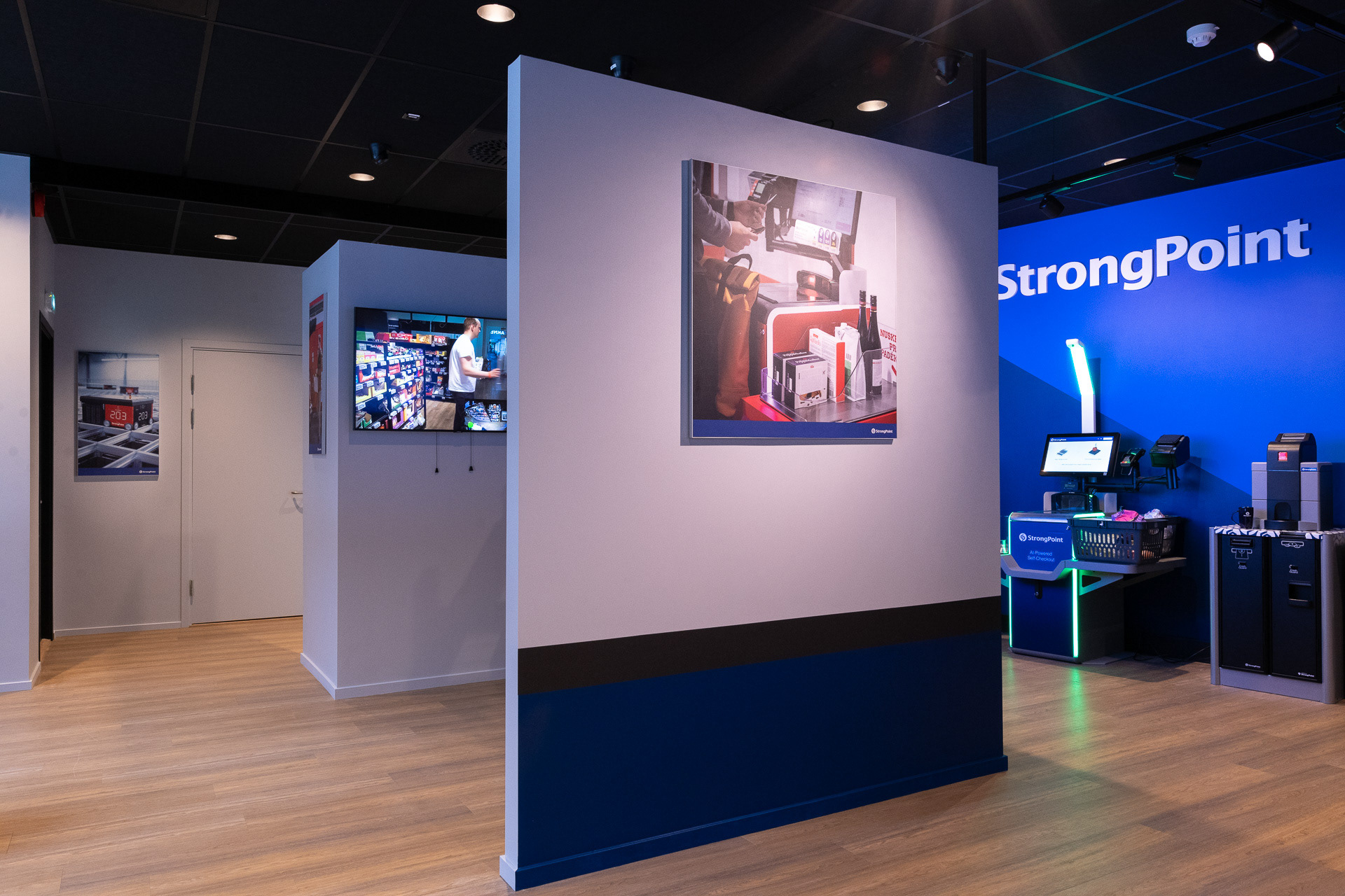 Strongpoint Showroom