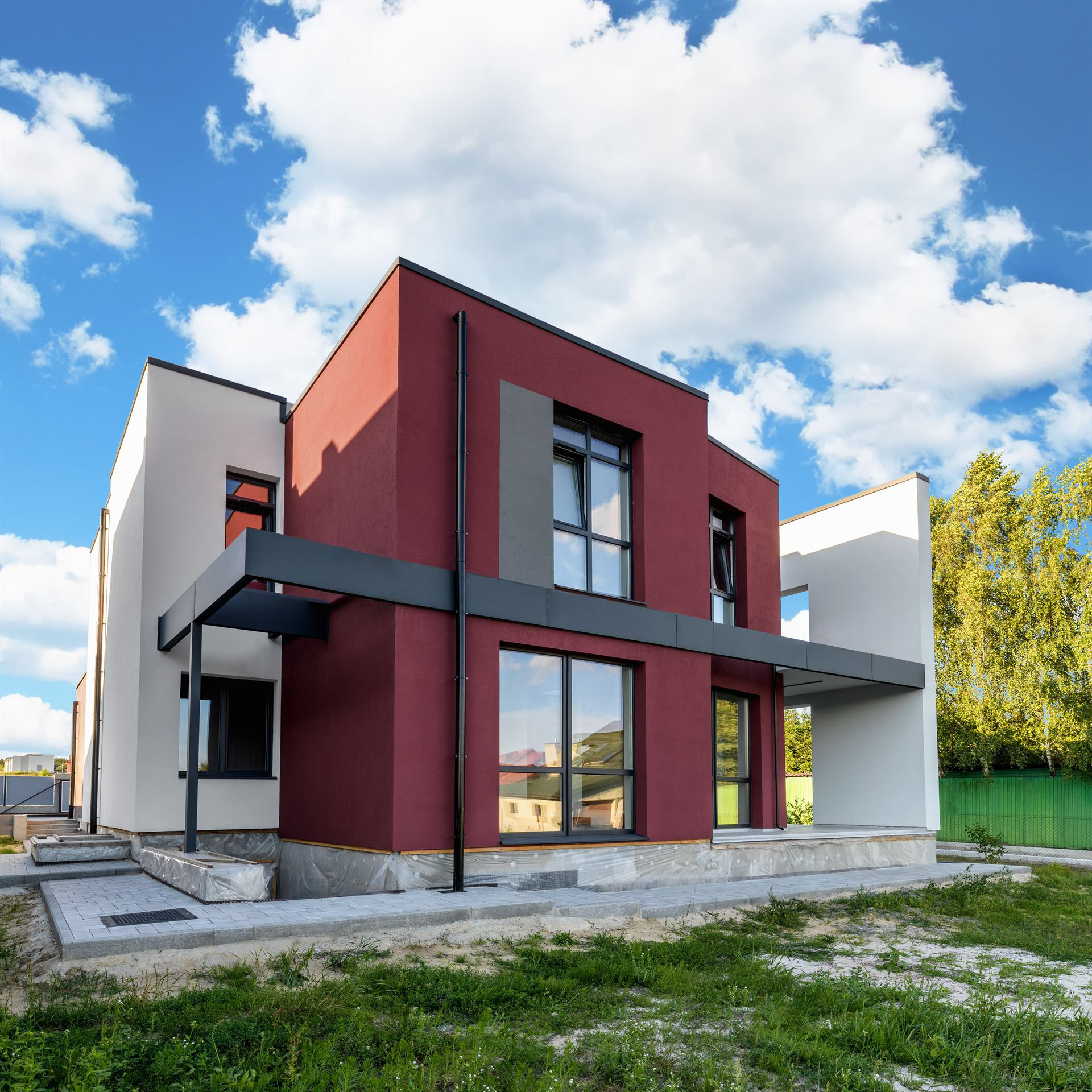 вечірня зйомка заднього фасаду будинку у передмісті Львова — професійний архітектурний фотограф у Львові