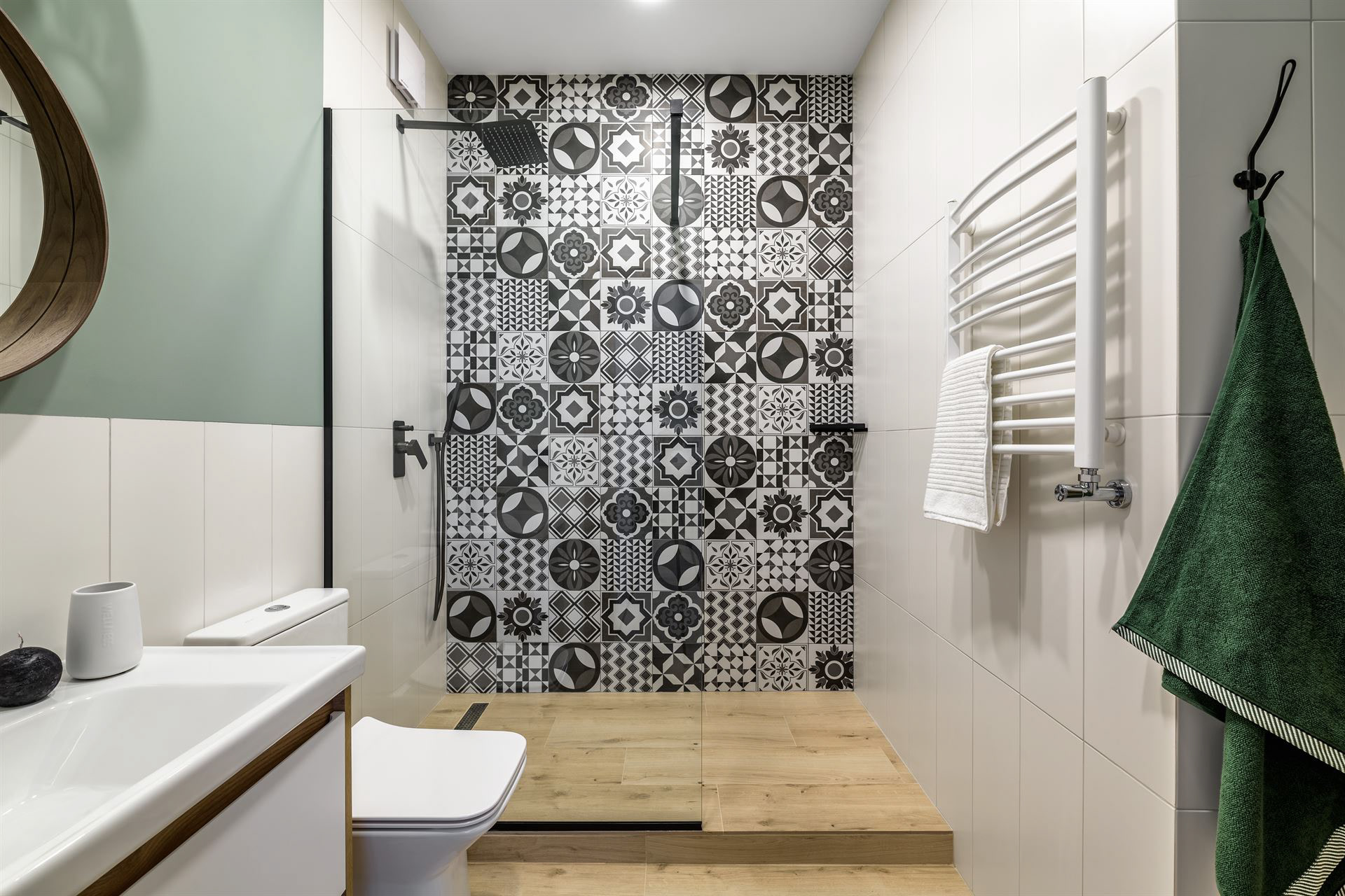 зйомка ванної у квартирі для продажу - фотограф інтер'єрів та архітектури у Львові