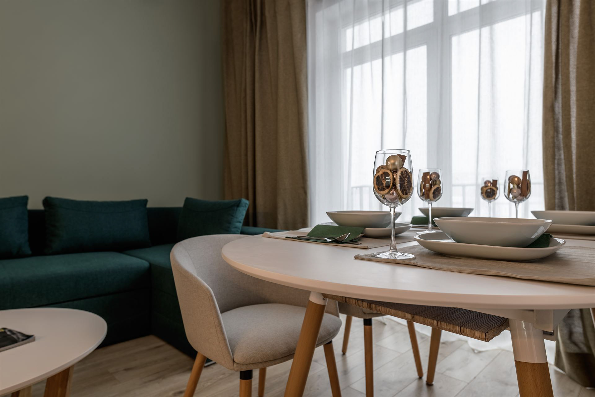 зйомка вітальні у квартирі для продажу - фотограф інтер'єрів та архітектури у Львові