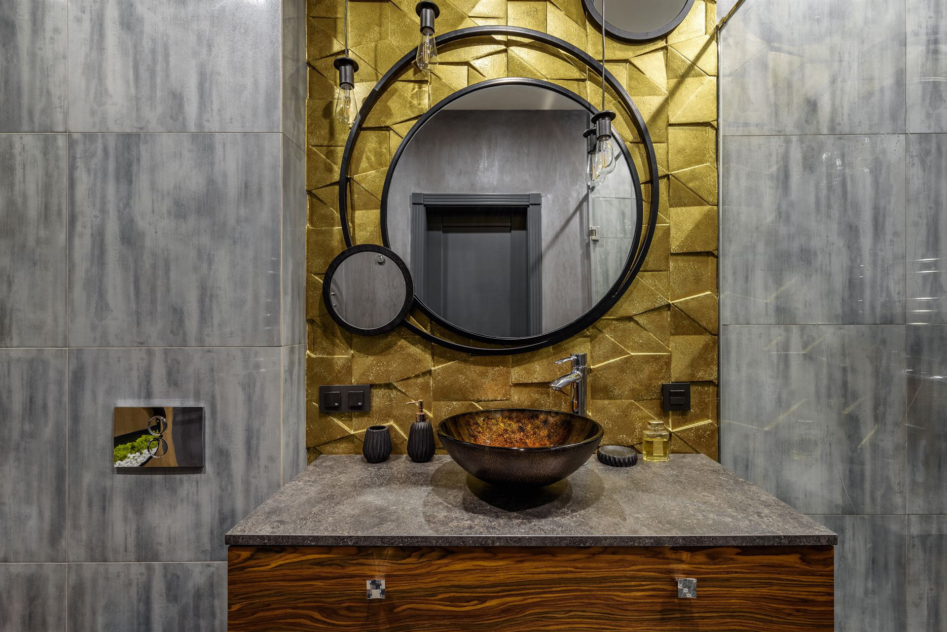 фільмування сучасного дворівневого інтер'єру для портфоліо дизайнера