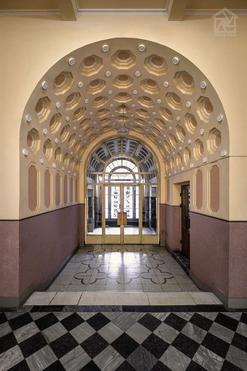 зйомка інтер’єру театру ляльок у Львові - професійний фотограф архітектури