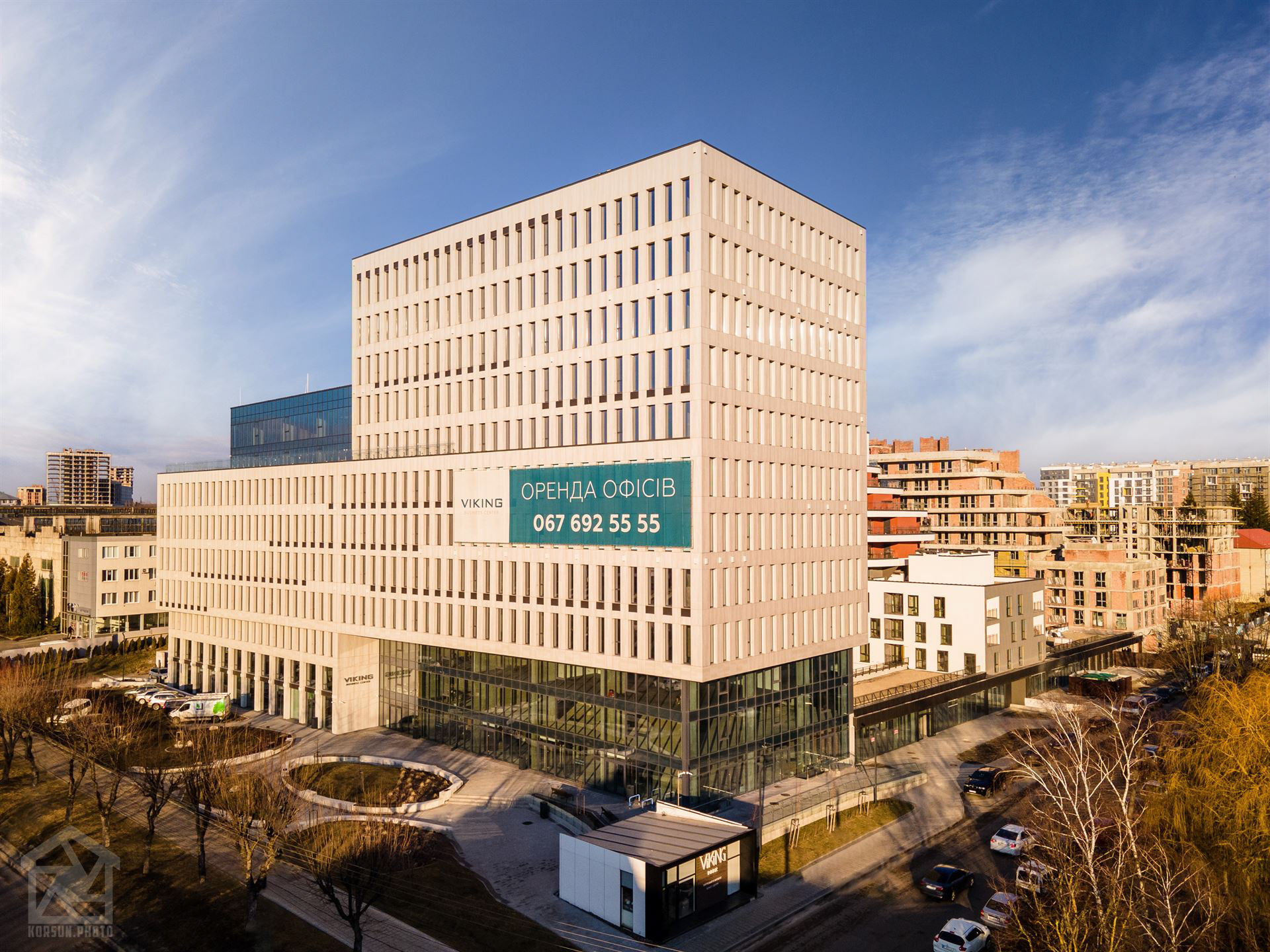 аерозйомка архітектури офісного центру Viking Park — фотограф архітектури у Львові