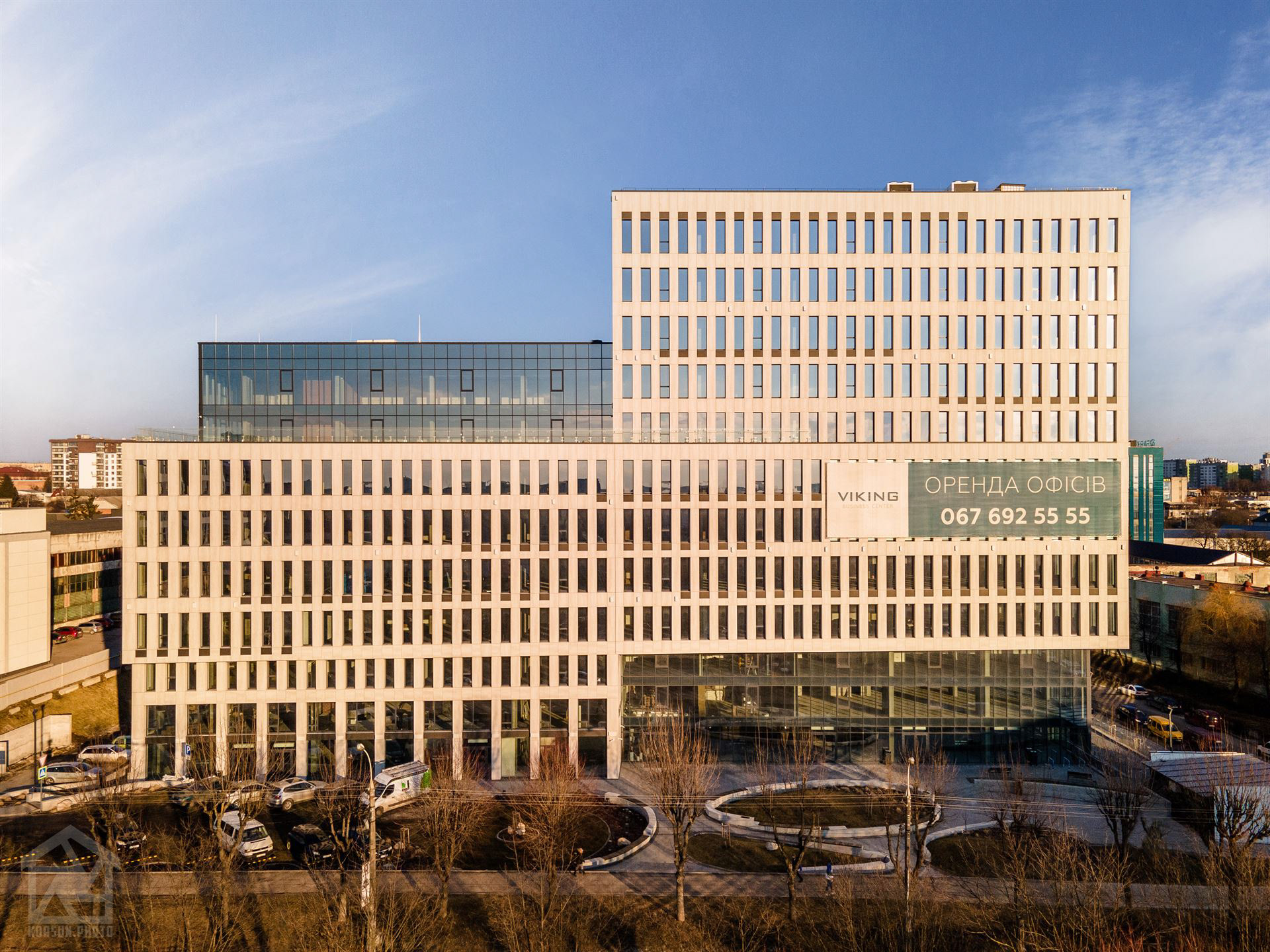 архітектурна зйомка бізнес-центру Viking Park — архітектурний фотограф у Львові