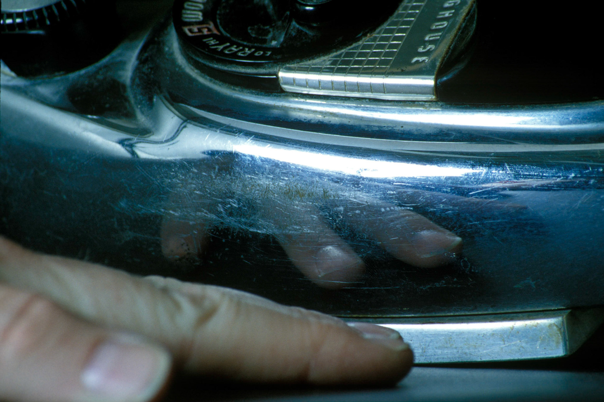 Pain; Chromogenic print from transparency, 8 x 12 inches; © 2008
