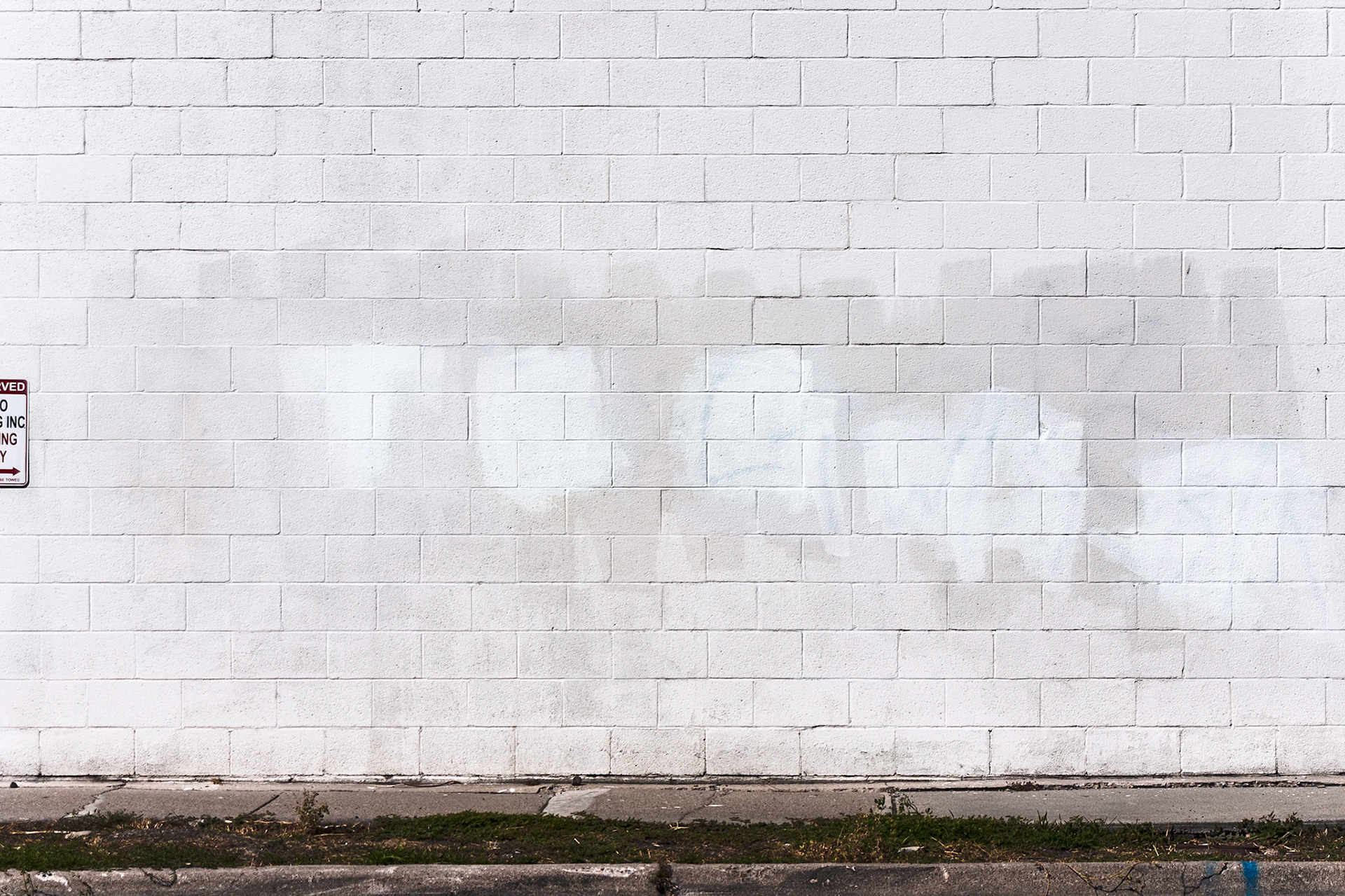 Detag No. 186, 84115; Pigment print, 20 x 30 inches; © 2010