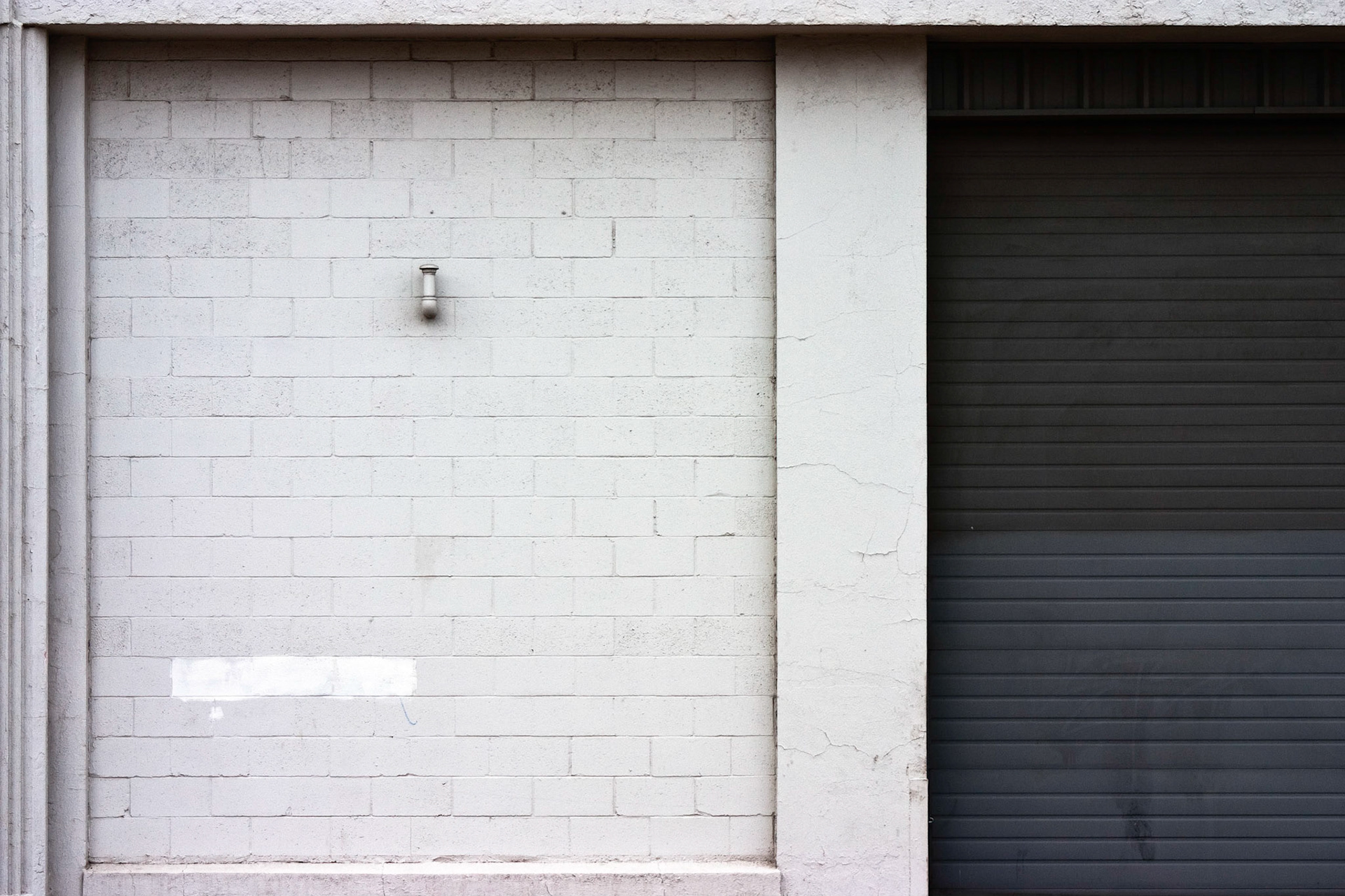 Detag No. 648, 85003; Pigment print; 20 x 30 inches; © 2010
