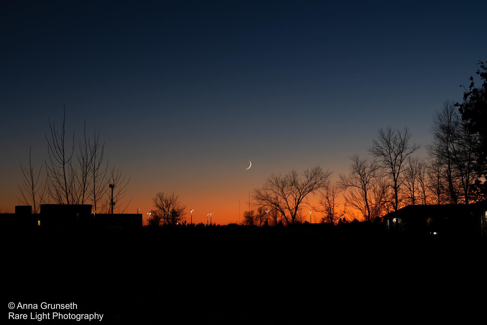 Waxing Crescent Moon at Sunset (Nov 2022)