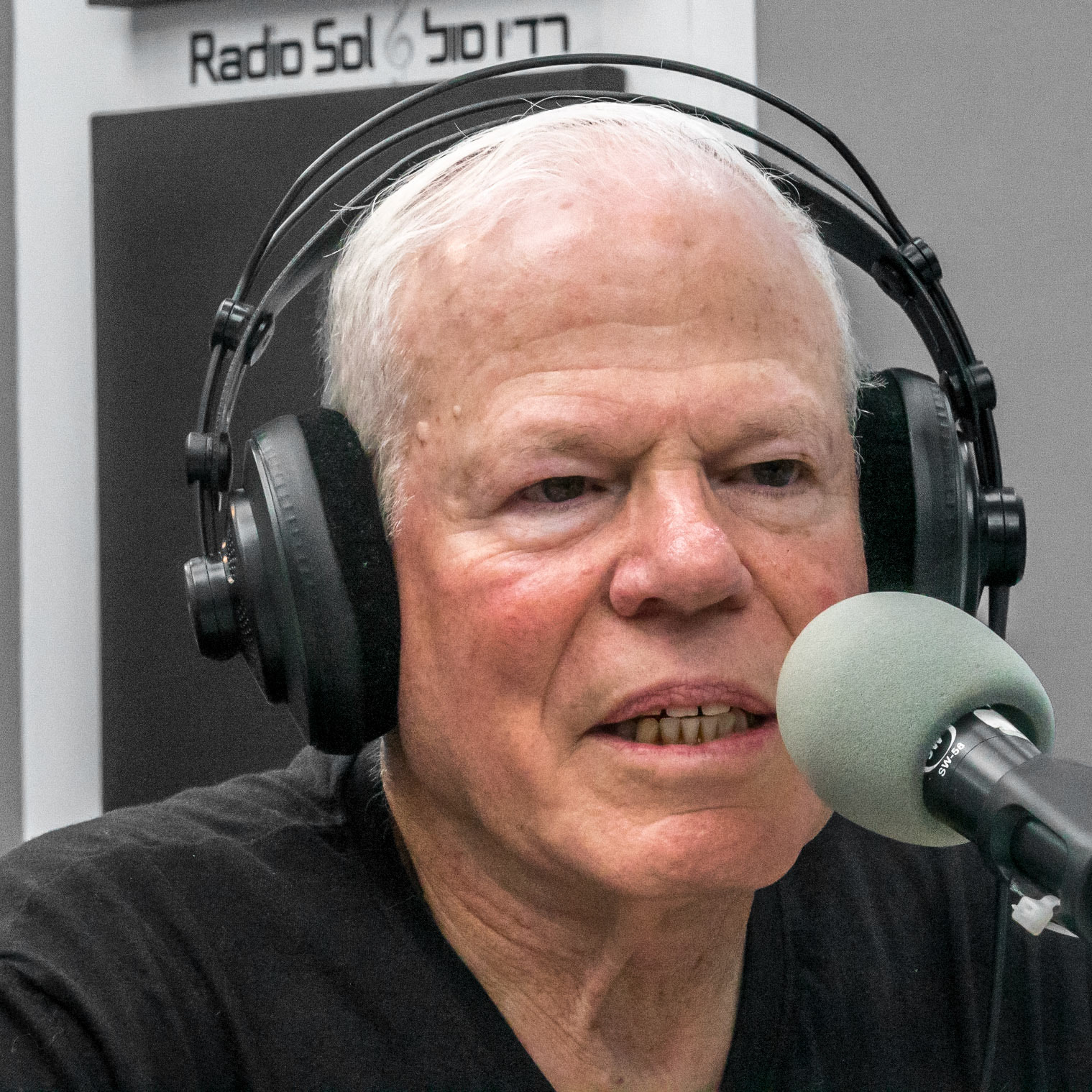 ד"ר איציק גונן  - פסיכולוג, מטייל וכותב