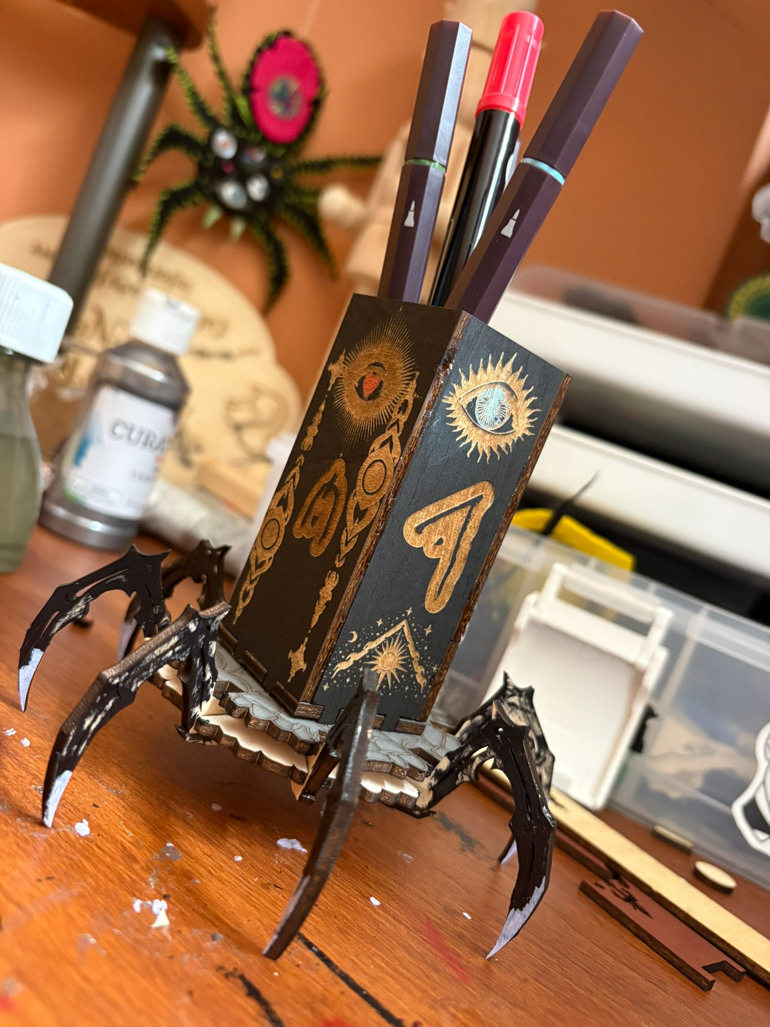 Another angle on the pen/brush holder.