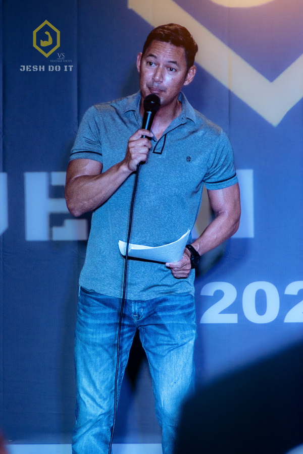 Event Host Marc Nelson