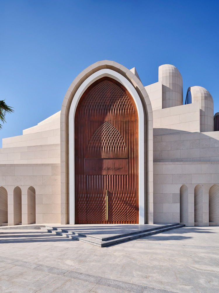 MOSQUE EXTERIOR - Photography: © Mohammed Alsaad & Nasser Alomairi