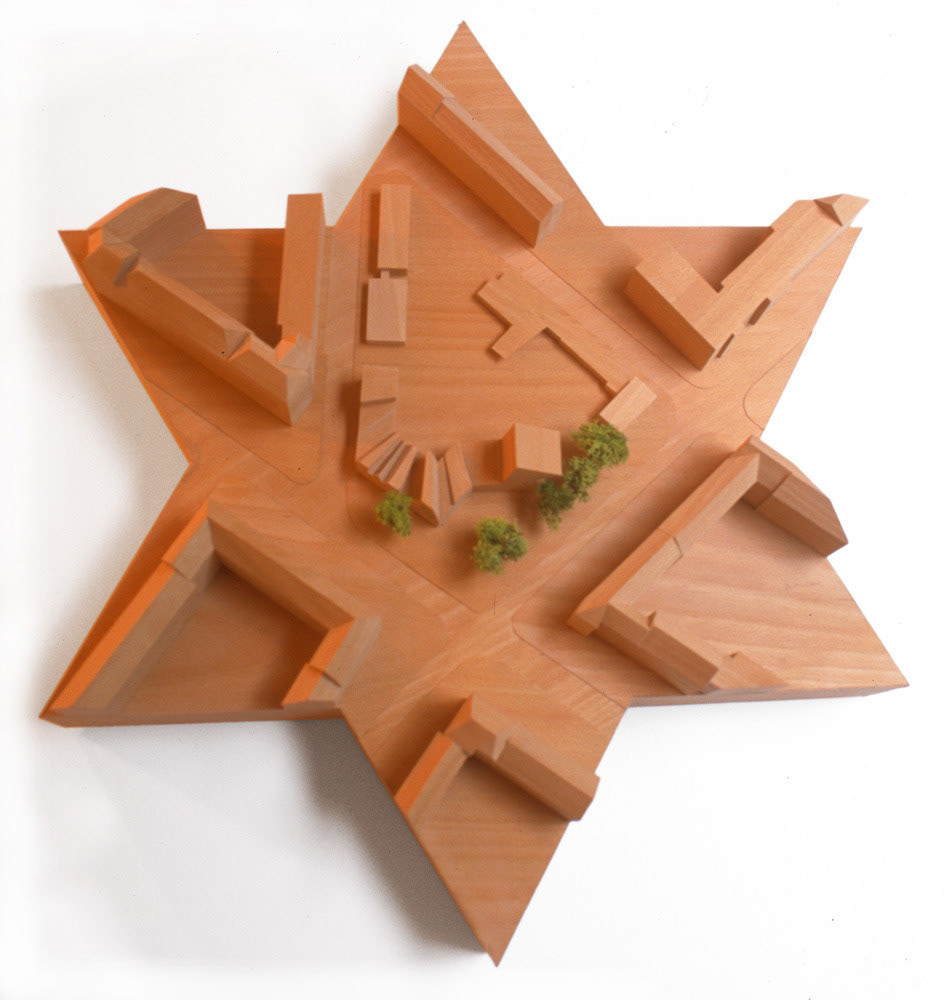 Site Model - © Manuel Herz Architects