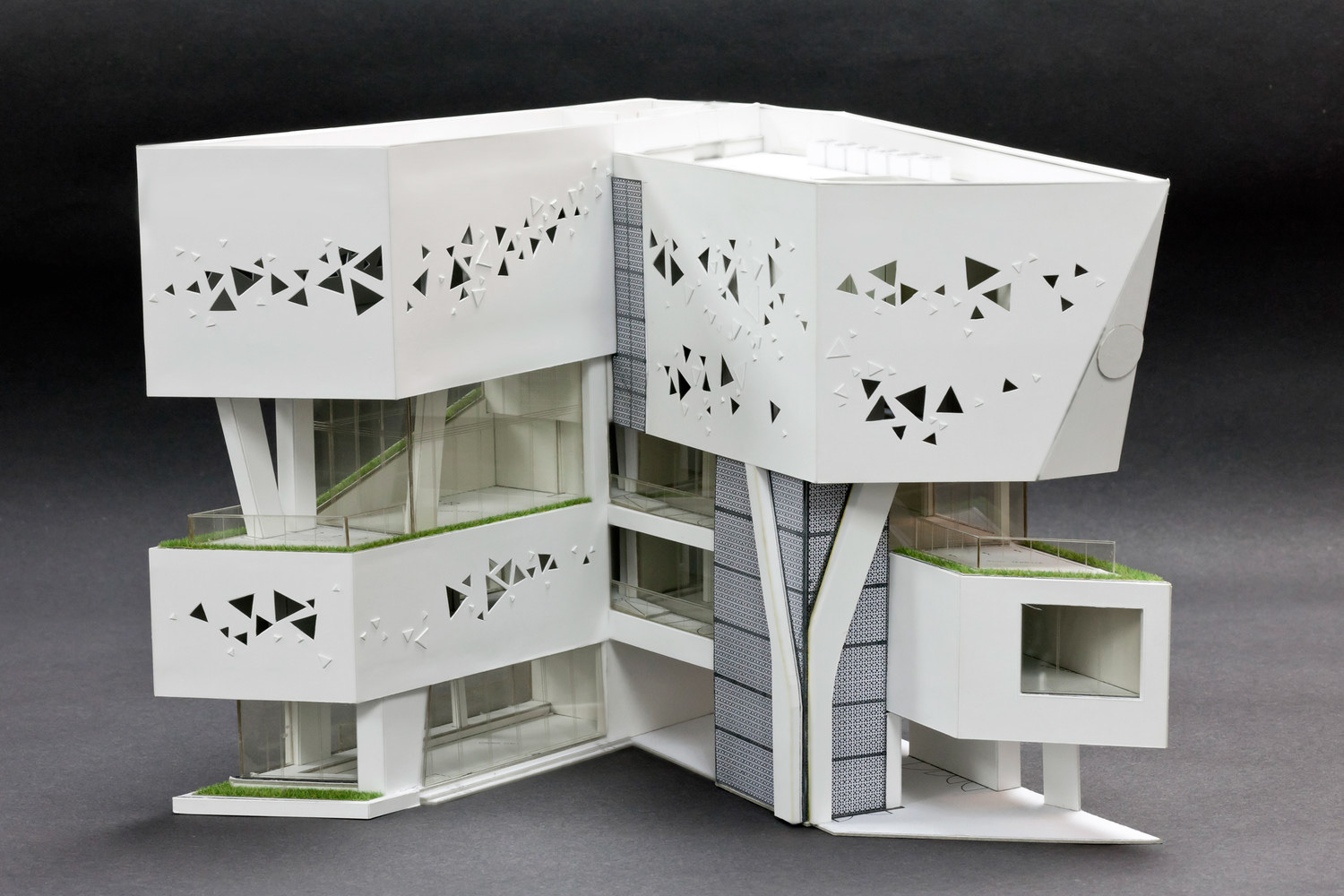 Physical Model - © Czarl Architects