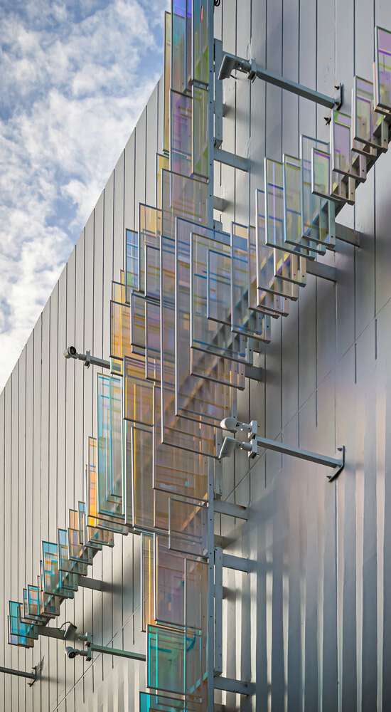 Crucifix Detail Exterior - Photography: © SPACESHIFT STUDIO