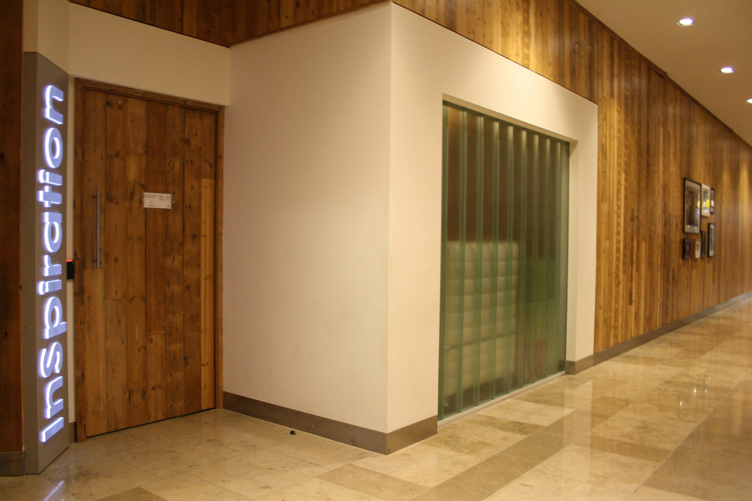 STRATFORD CITY MULTIFAITH SPACE - Photography: © WAM DESIGN