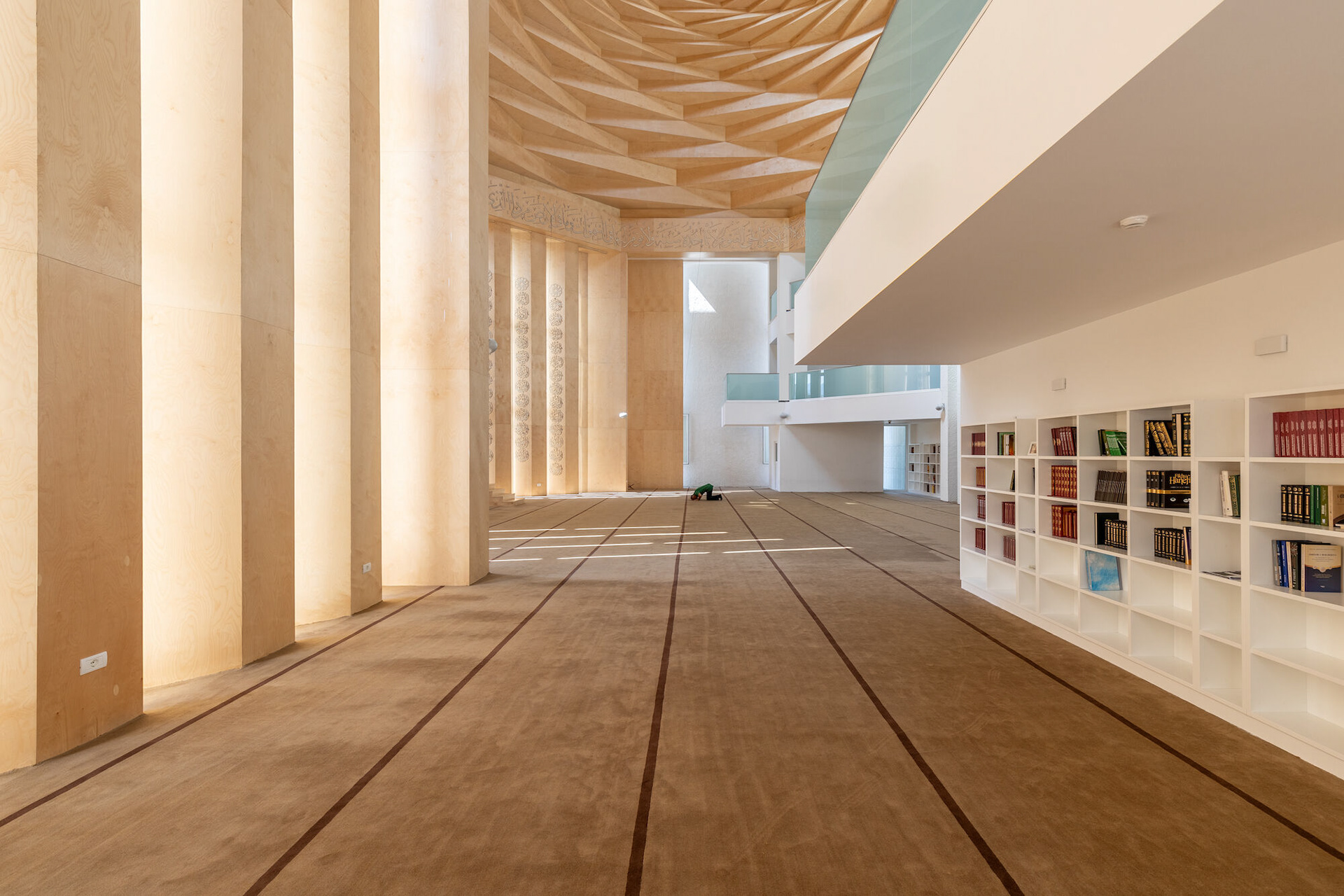 MOSQUE INTERIOR - Photography: © Besart Cani