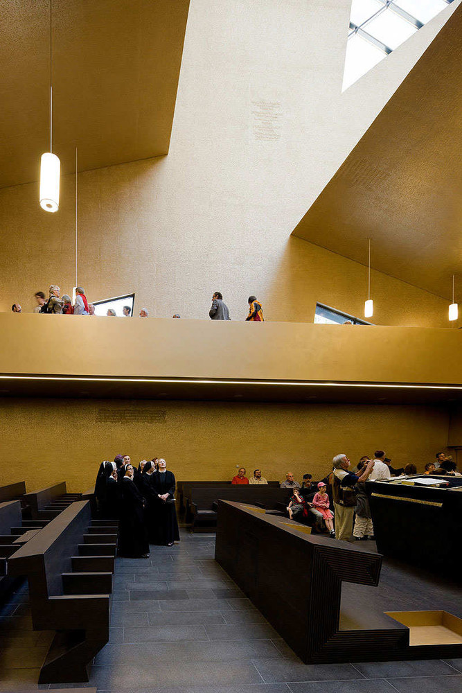 SYNAGOGUE INTERIOR - Photography: © Iwan Baan