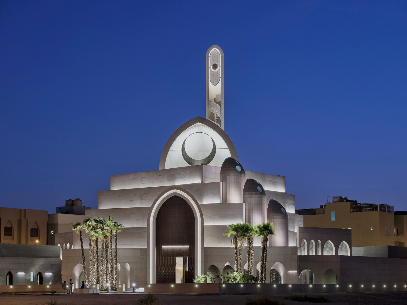 MOSQUE EXTERIOR - Photography: © Mohammed Alsaad & Nasser Alomairi