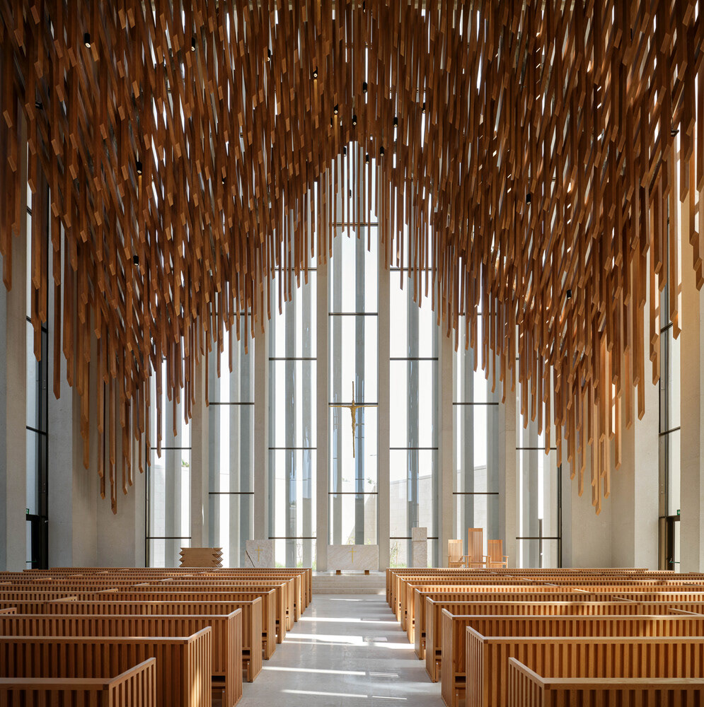 CHURCH INTERIOR - Photography: © Dror Baldinger & Arwa Alhati