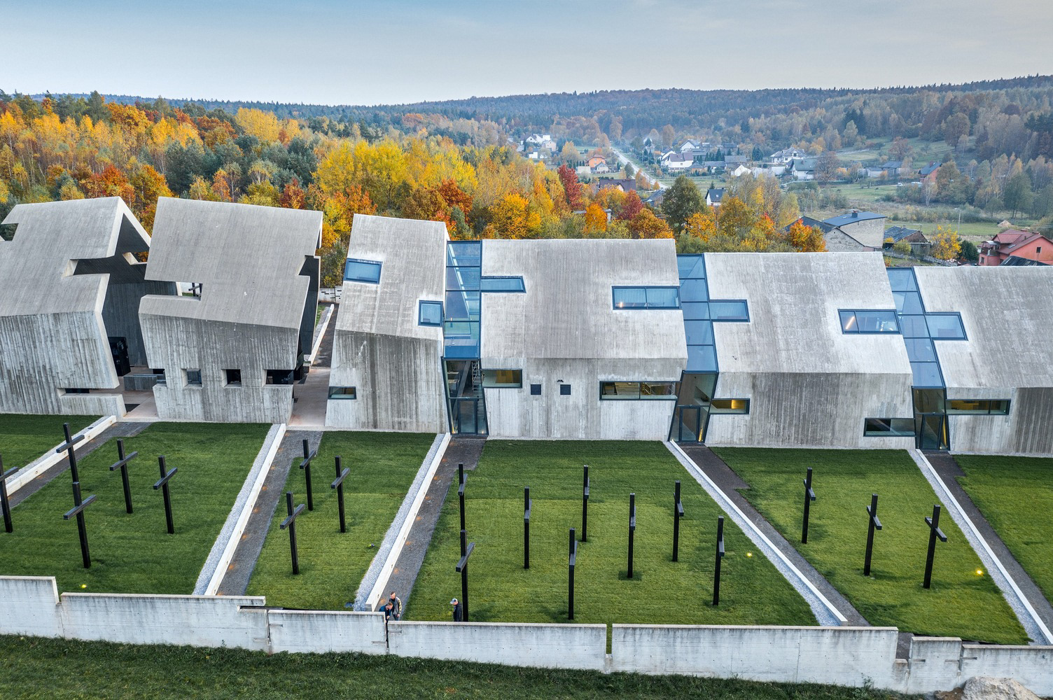 CRYPT EXTERIOR - Photography: © Marcin Czechowicz