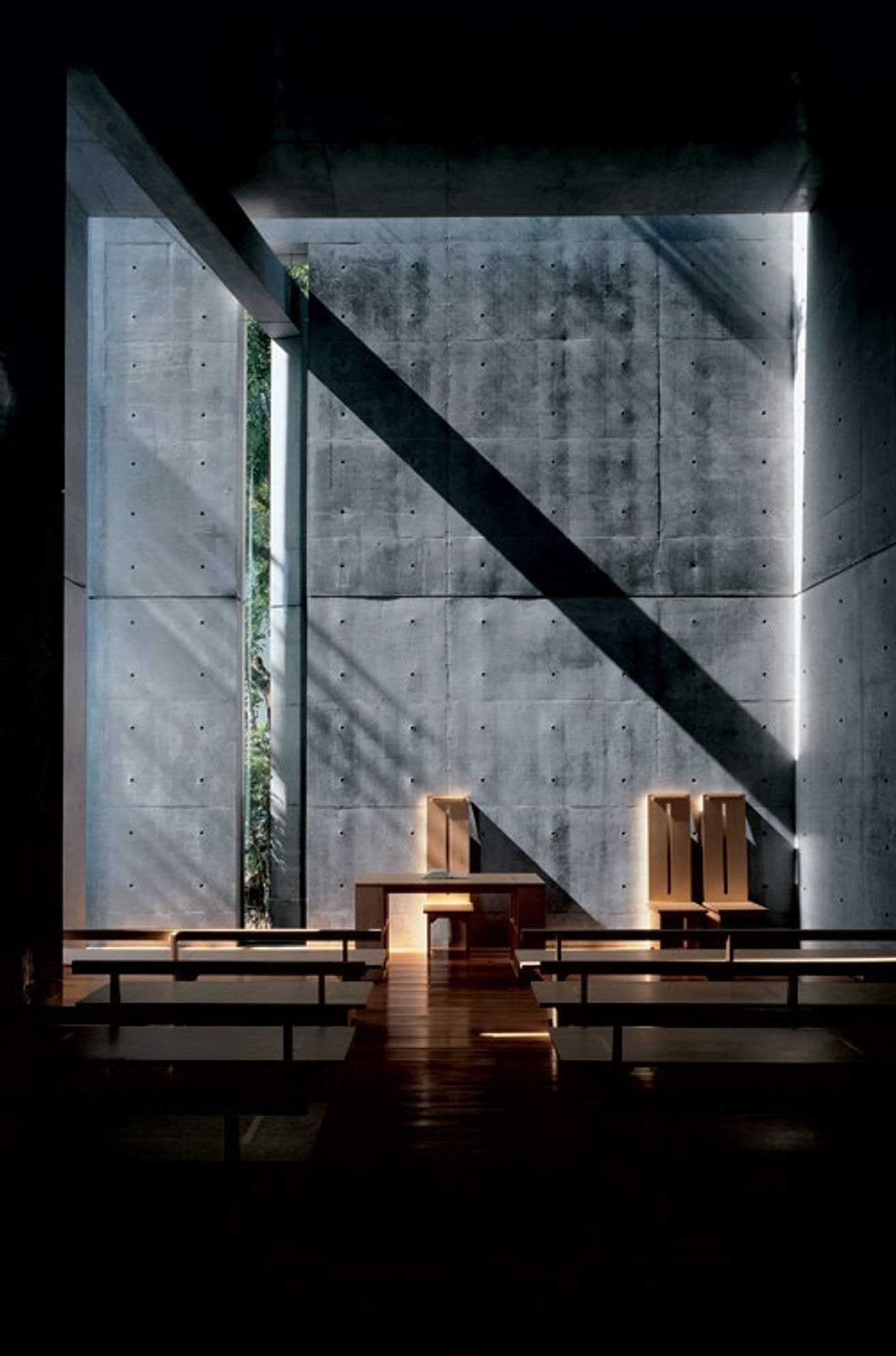 Church Interior - Photography: © Purple Cloud