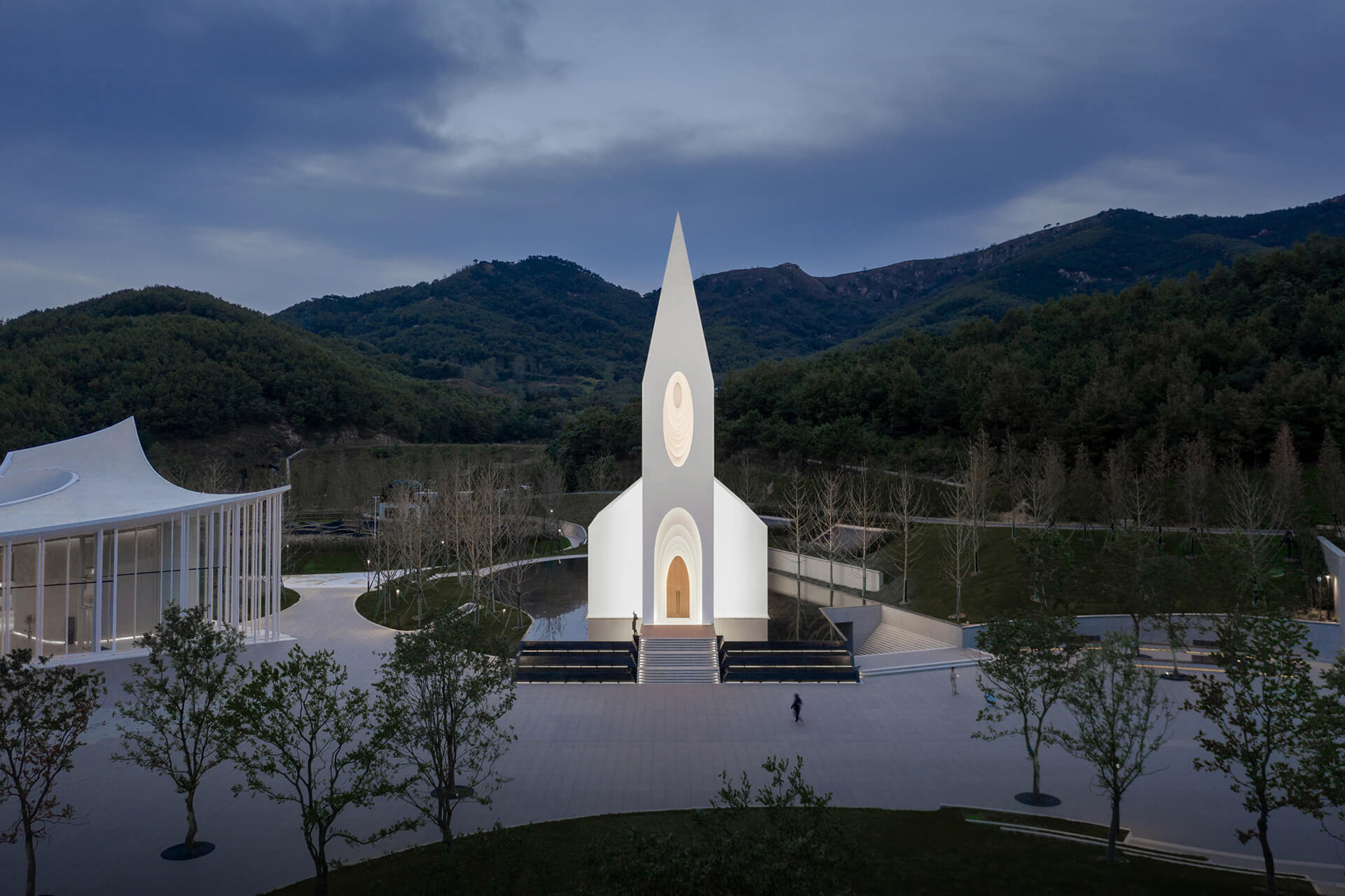 Church Exterior - Photography: © Shengliang Su