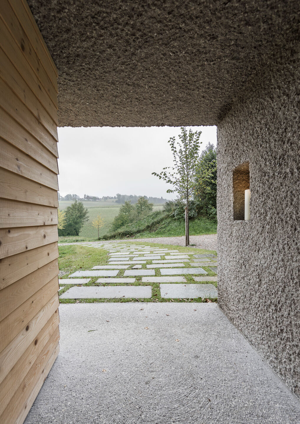 Chapel Exterior - Photography: © Albrecht Imanuel Schnabel
