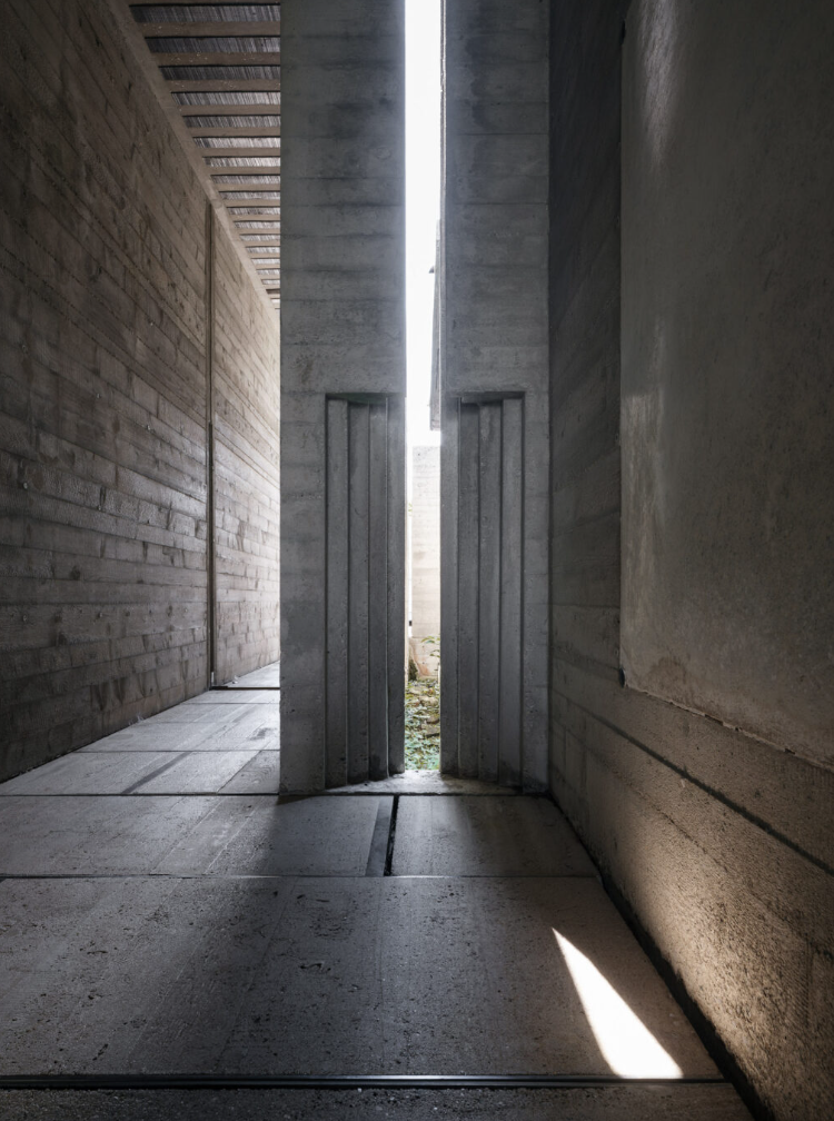 TOMBA BRION INTERIOR - Photography: © Filippo Poli