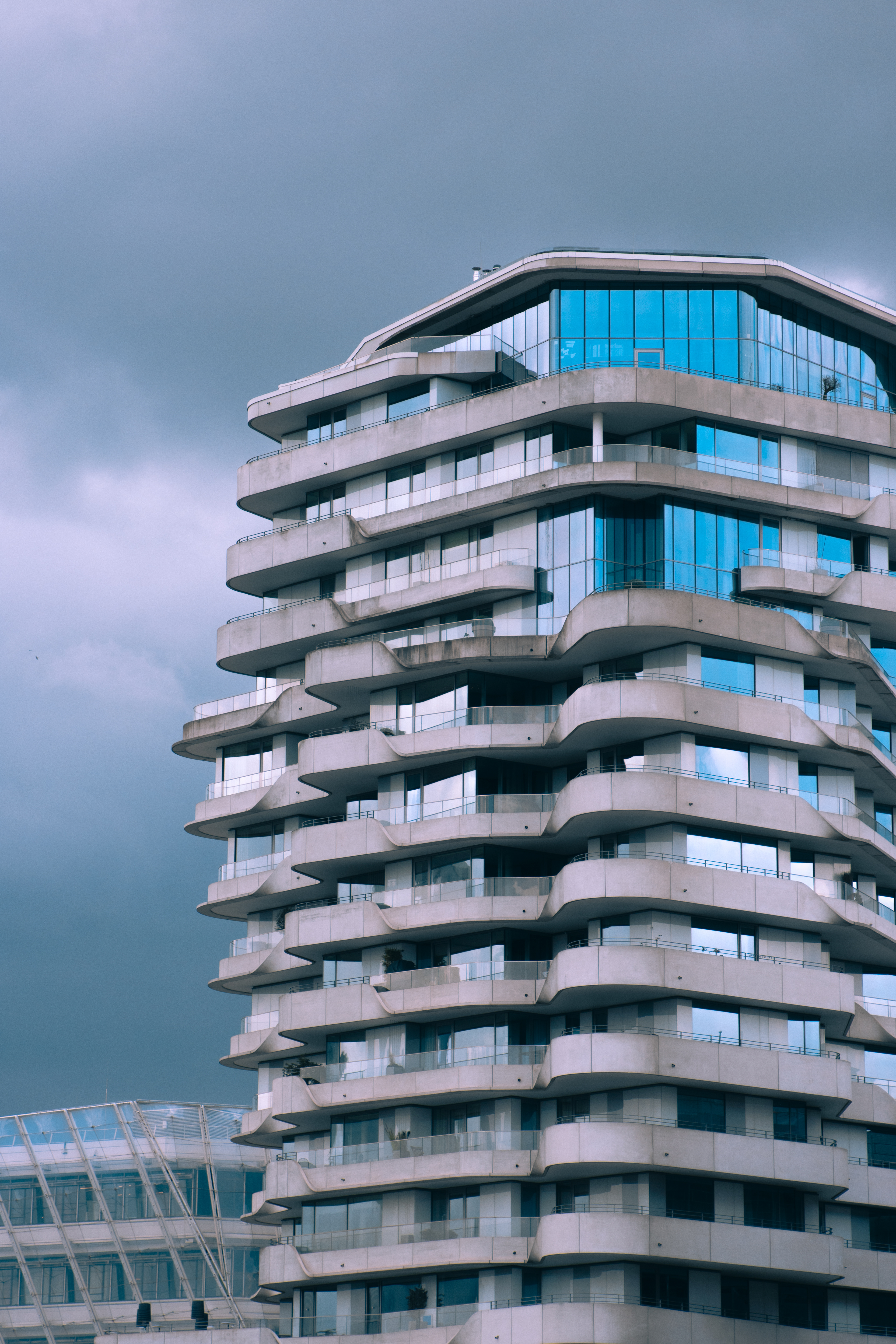 Marco-Polo-Tower
