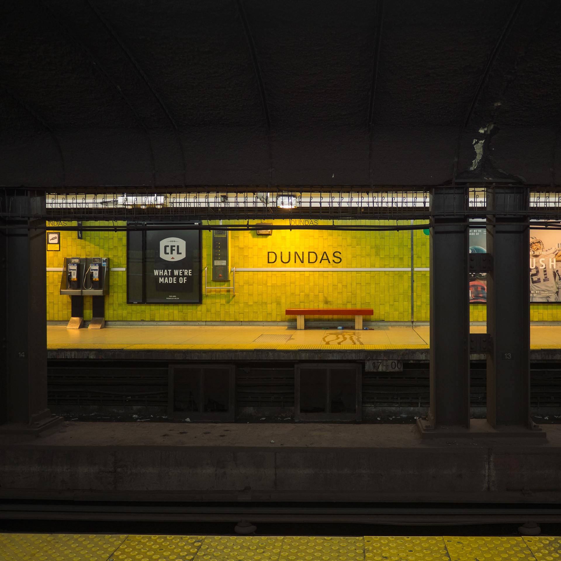 Dundas Station