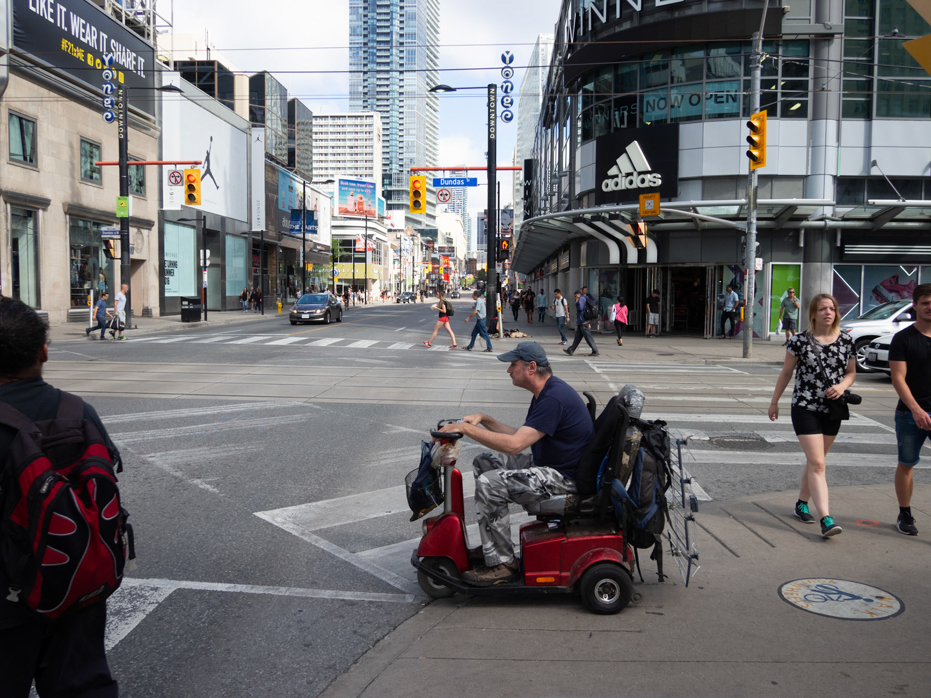 Yonge-Dundas