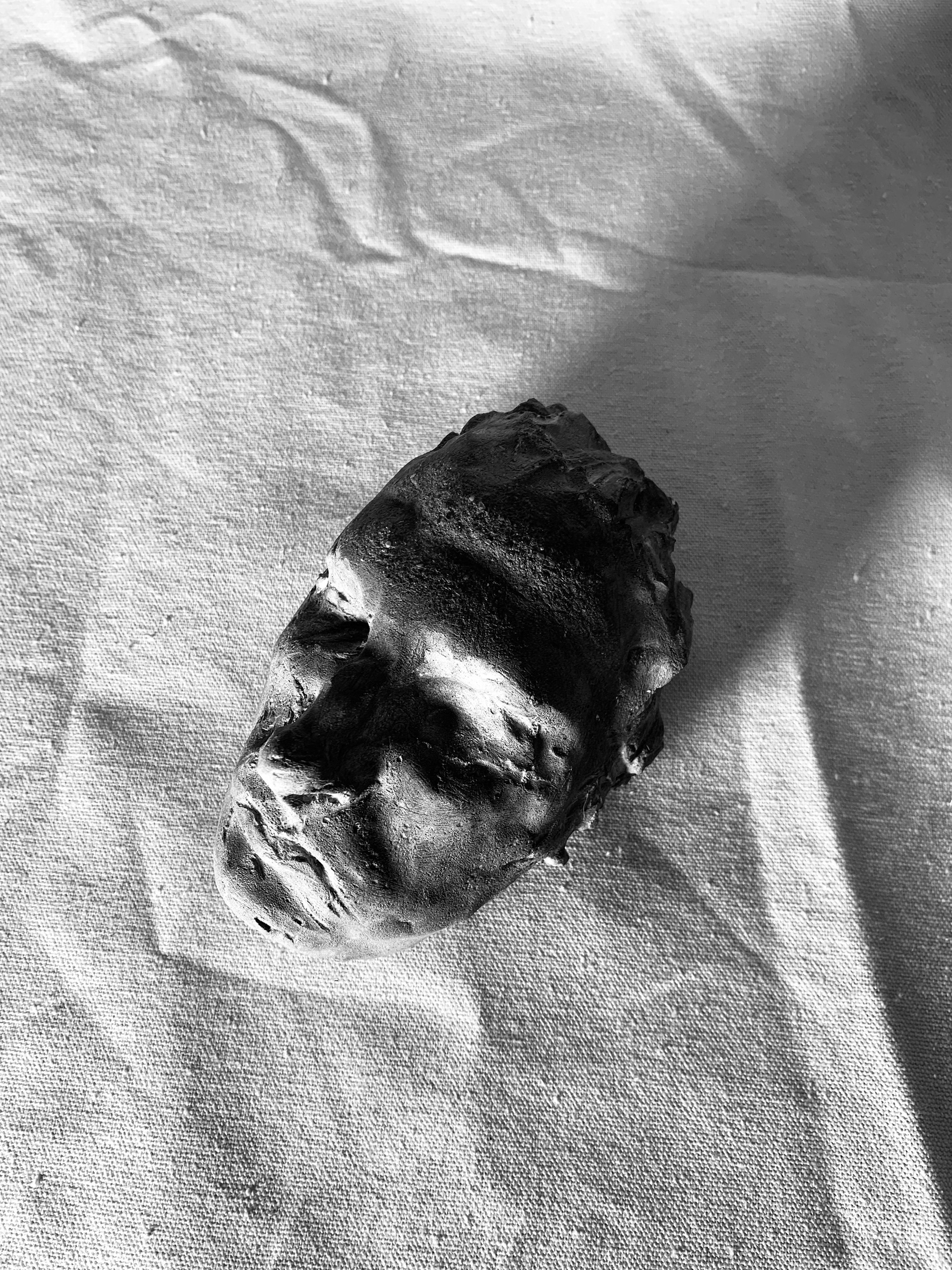 Mask, 2023, concrete, 19x9cm