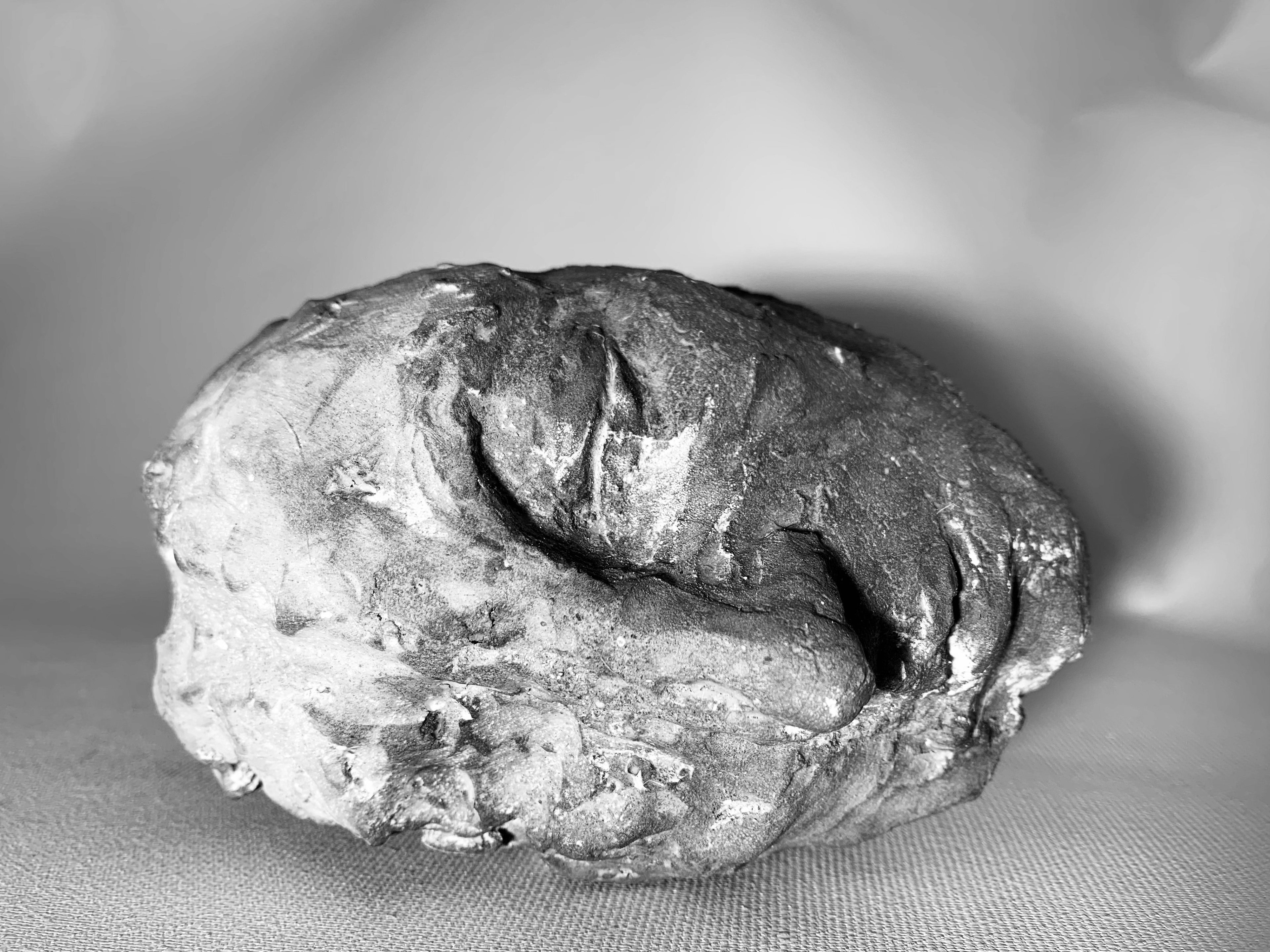 Dream, 2023, concrete, 18x9cm