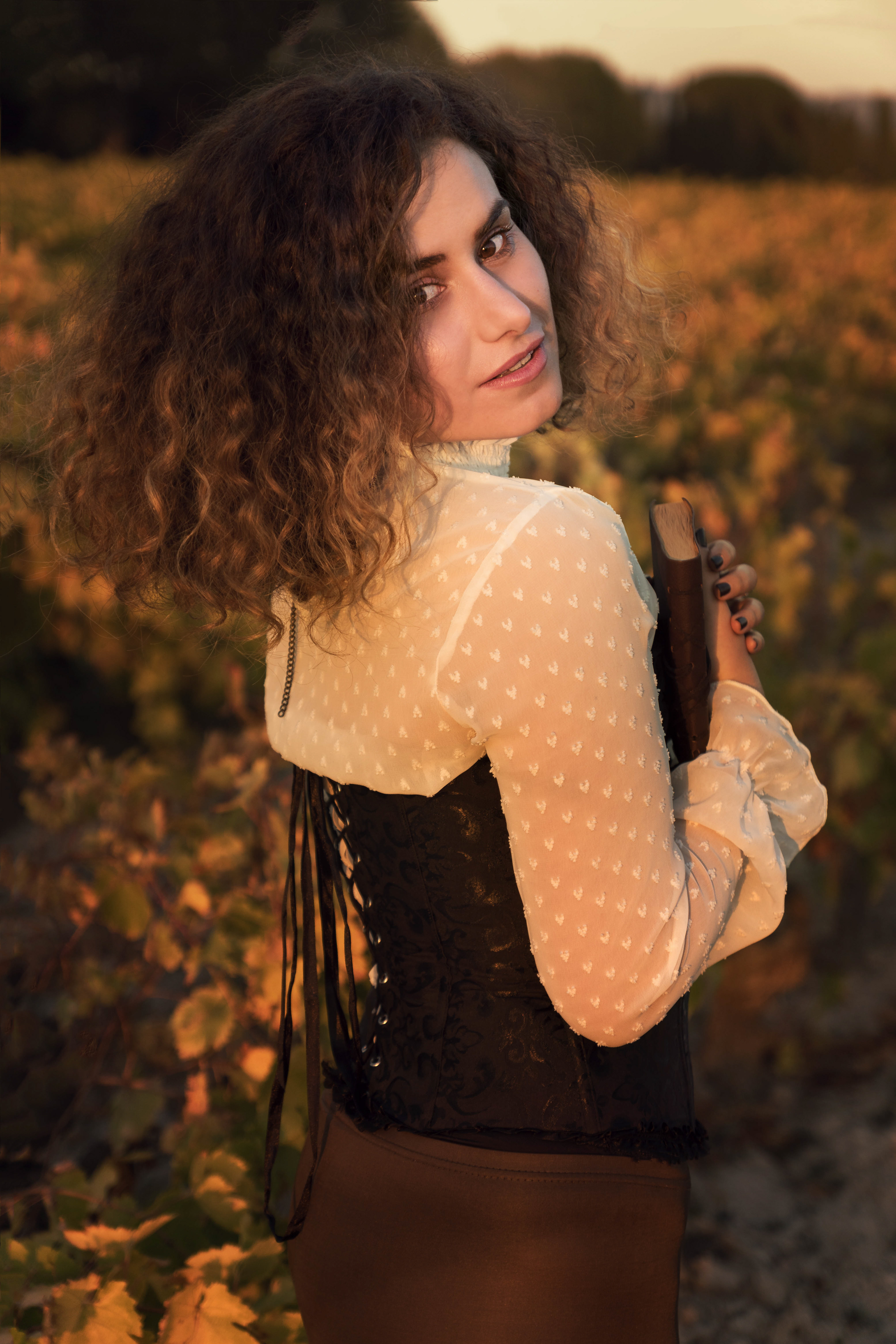The travel damsel