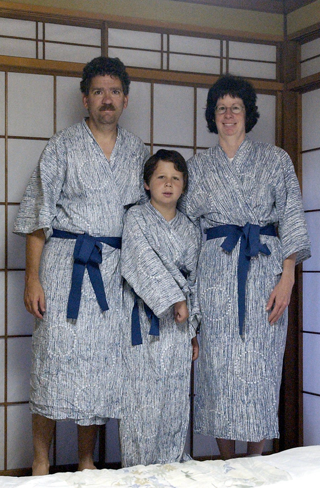 [#Beginning of Shooting Data Section]
Nikon D1H
2002/06/23 13:35:48.6
JPEG (8-bit) Fine
Image Size:  2000 x 1312
Color
Lens: 17-35mm f/2.8-2.8
Focal Length: 32mm
Exposure Mode: Programmed Auto*
Metering Mode: Center-Weighted
1/80 sec - f/3.3
Exposure Comp.: 0 EV
Sensitivity: ISO 1600
White Balance: Fluorescent
AF Mode: AF-C
Tone Comp: Less Contrast
Flash Sync Mode: Not Attached
Color Mode: Mode II (Adobe RGB)
Hue Adjustment: +3
Sharpening: Normal
Noise Reduction: 
Image Description:                                
Camera ID: 
[#End of Shooting Data Section]
