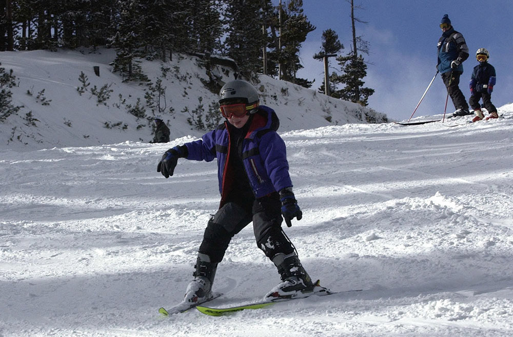 File name            :DSC_0008.JPG
File size            :1.1MB(1178511Bytes)
Date taken           :2001/12/30 12:17:51
Image size           :2000 x 1312
Resolution           :300 x 300 dpi
Number of bits       :8bit/channel
Protection attribute :Off
Hide Attribute       :Off
Camera ID            :N/A
Camera               :NIKON D1H
Quality mode         :FINE
Metering mode        :Center-weighted
Exposure mode        :Programmed auto
Speed light          :No
Focal length         :86 mm
Shutter speed        :1/500second
Aperture             :F11.0
Exposure compensation:-0.7 EV
White Balance        :Direct sunlight
Lens                 :80 - 200 mm F 2.8
Flash sync mode      :N/A
Exposure difference  :0.0 EV
Flexible program     :No
Sensitivity          :ISO320
Sharpening           :Normal
Image Type           :Color
Color Mode           :Mode II(Adobe RGB)
Hue adjustment       :3
Saturation Control   :N/A
Tone compensation    :Normal
Latitude(GPS)        :N/A
Longitude(GPS)       :N/A
Altitude(GPS)        :N/A