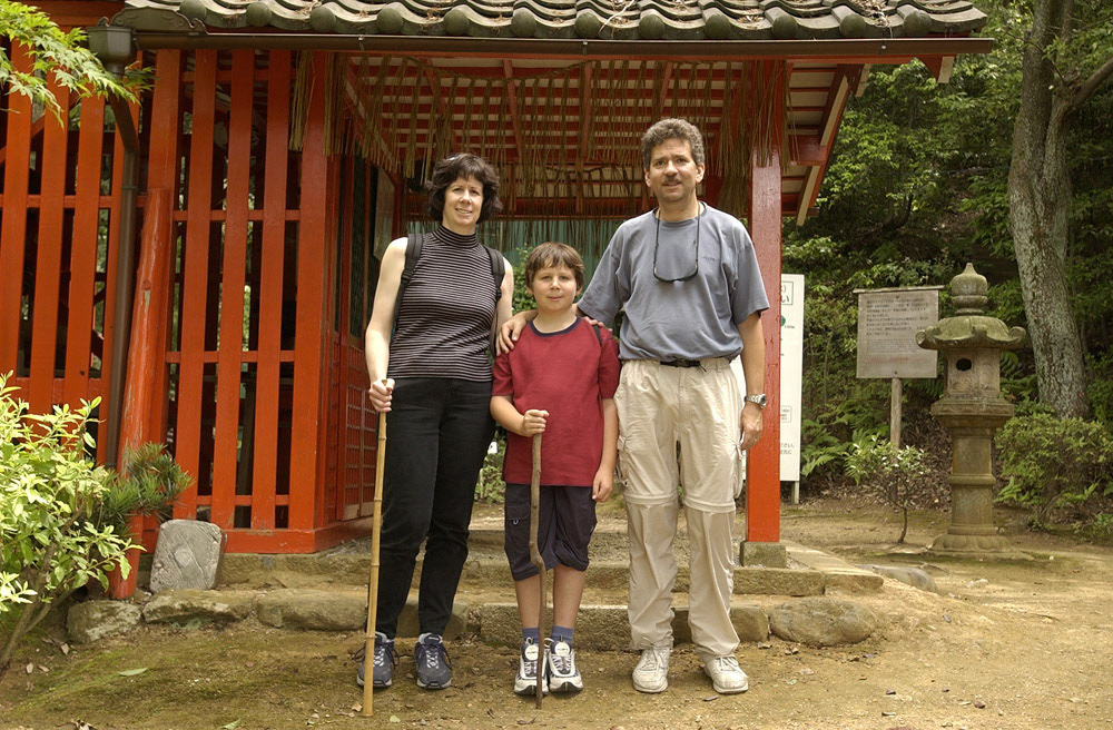 [#Beginning of Shooting Data Section]
Nikon D1H
2002/06/22 21:24:25.1
JPEG (8-bit) Fine
Image Size:  2000 x 1312
Color
Lens: 17-35mm f/2.8-2.8
Focal Length: 32mm
Exposure Mode: Programmed Auto
Metering Mode: Center-Weighted
1/125 sec - f/5.3
Exposure Comp.: 0 EV
Sensitivity: ISO 250
White Balance: Cloudy
AF Mode: AF-C
Tone Comp: Less Contrast
Flash Sync Mode: Not Attached
Color Mode: Mode II (Adobe RGB)
Hue Adjustment: +3
Sharpening: Normal
Noise Reduction: 
Image Description:                                
Camera ID: 
[#End of Shooting Data Section]
