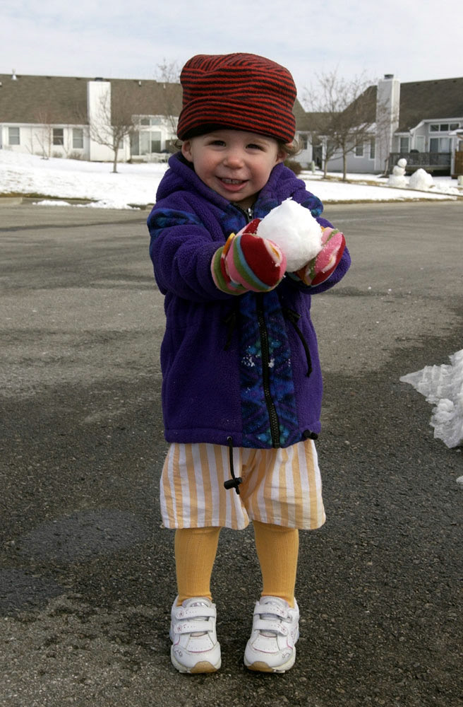 File name            :DSC_0047.JPG
File size            :1.1MB(1177687Bytes)
Date taken           :2002/01/20 08:57:58
Image size           :2000 x 1312
Resolution           :300 x 300 dpi
Number of bits       :8bit/channel
Protection attribute :Off
Hide Attribute       :Off
Camera ID            :N/A
Camera               :NIKON D1H
Quality mode         :FINE
Metering mode        :Matrix
Exposure mode        :Programmed auto
Speed light          :No
Focal length         :26 mm
Shutter speed        :1/320second
Aperture             :F8.5
Exposure compensation:0 EV
White Balance        :Direct sunlight
Lens                 :17 - 35 mm F 2.8
Flash sync mode      :N/A
Exposure difference  :0.0 EV
Flexible program     :No
Sensitivity          :ISO200
Sharpening           :Normal
Image Type           :Color
Color Mode           :Mode II(Adobe RGB)
Hue adjustment       :3
Saturation Control   :N/A
Tone compensation    :Normal
Latitude(GPS)        :N/A
Longitude(GPS)       :N/A
Altitude(GPS)        :N/A