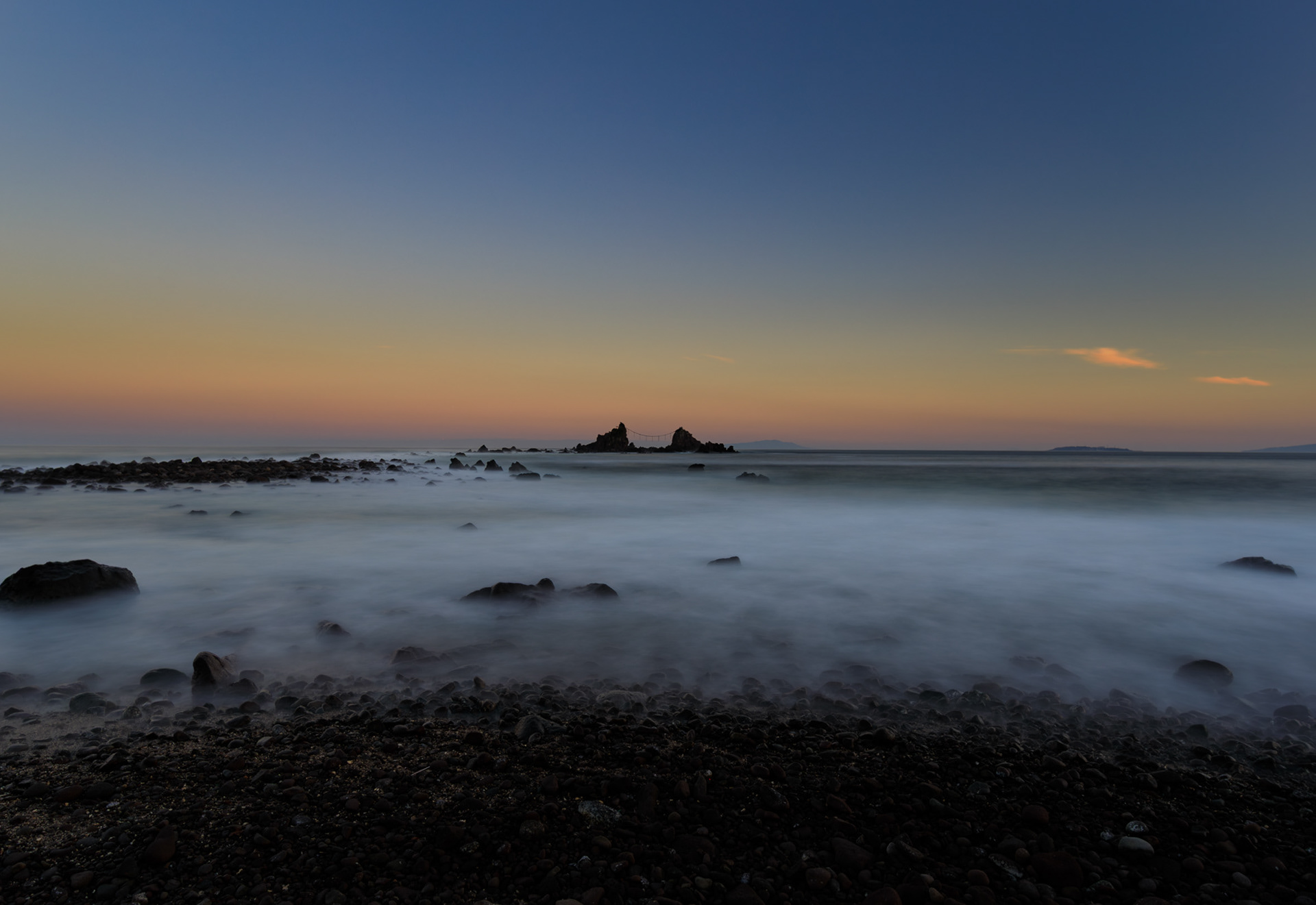 Canon R + LAOWA 15mm F2 Zero-D, ISO100 F8 300 (ND1000)