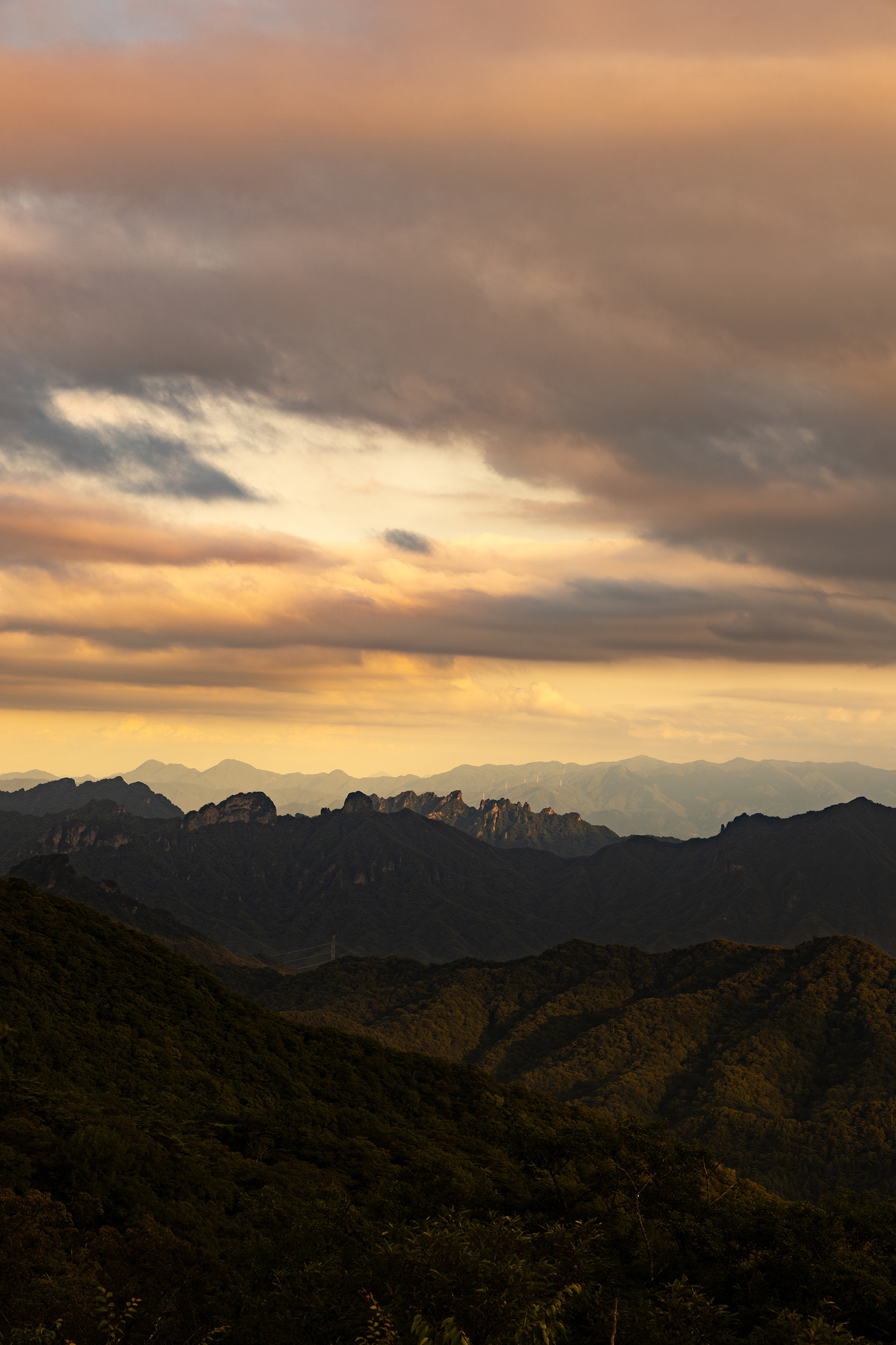 Canon EOS R + RF24-105mm, ISO320 F8 1/60 0EV