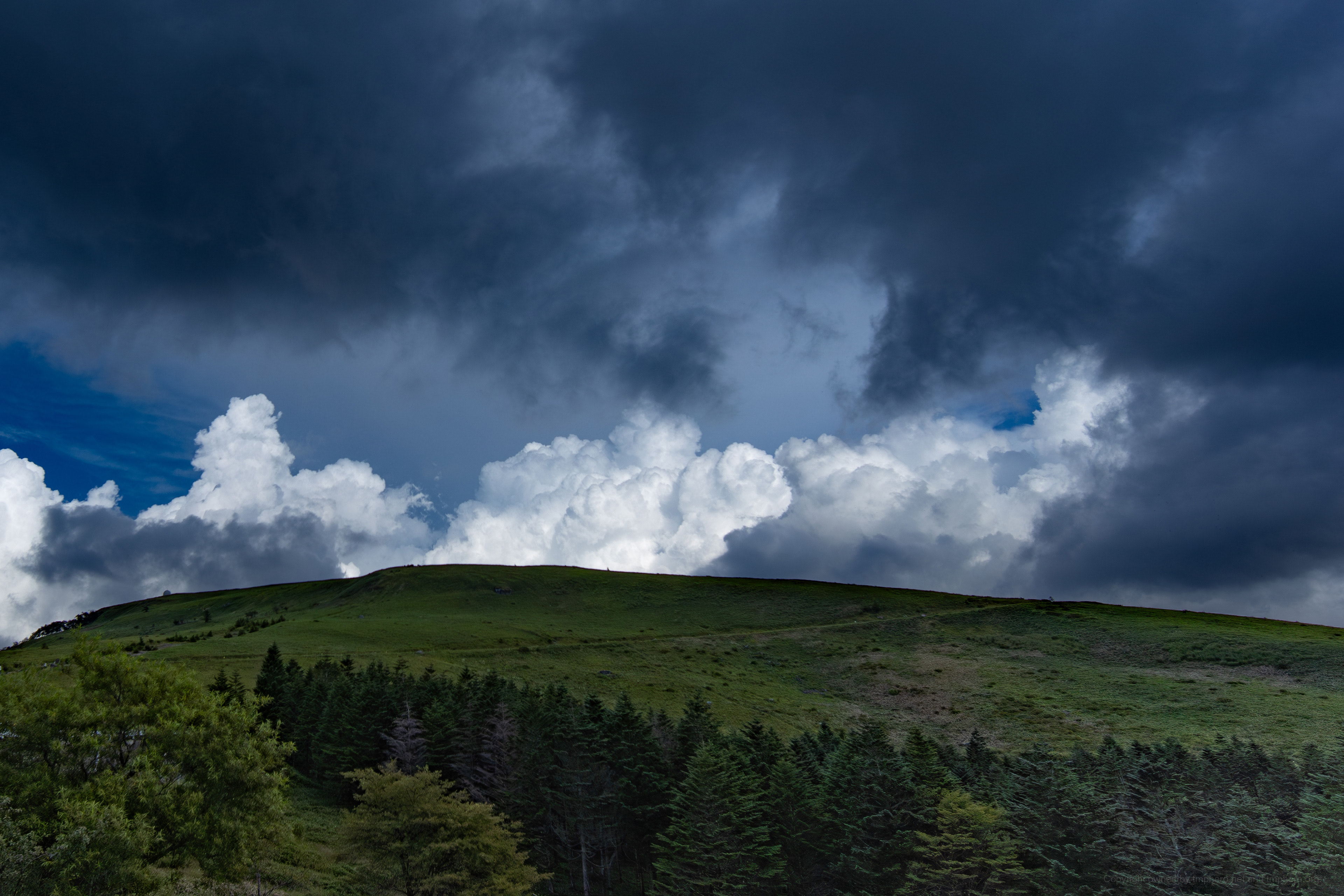 Canon R + LAOWA 15mm F2 Zero-D, ISO100 1/250 0EV