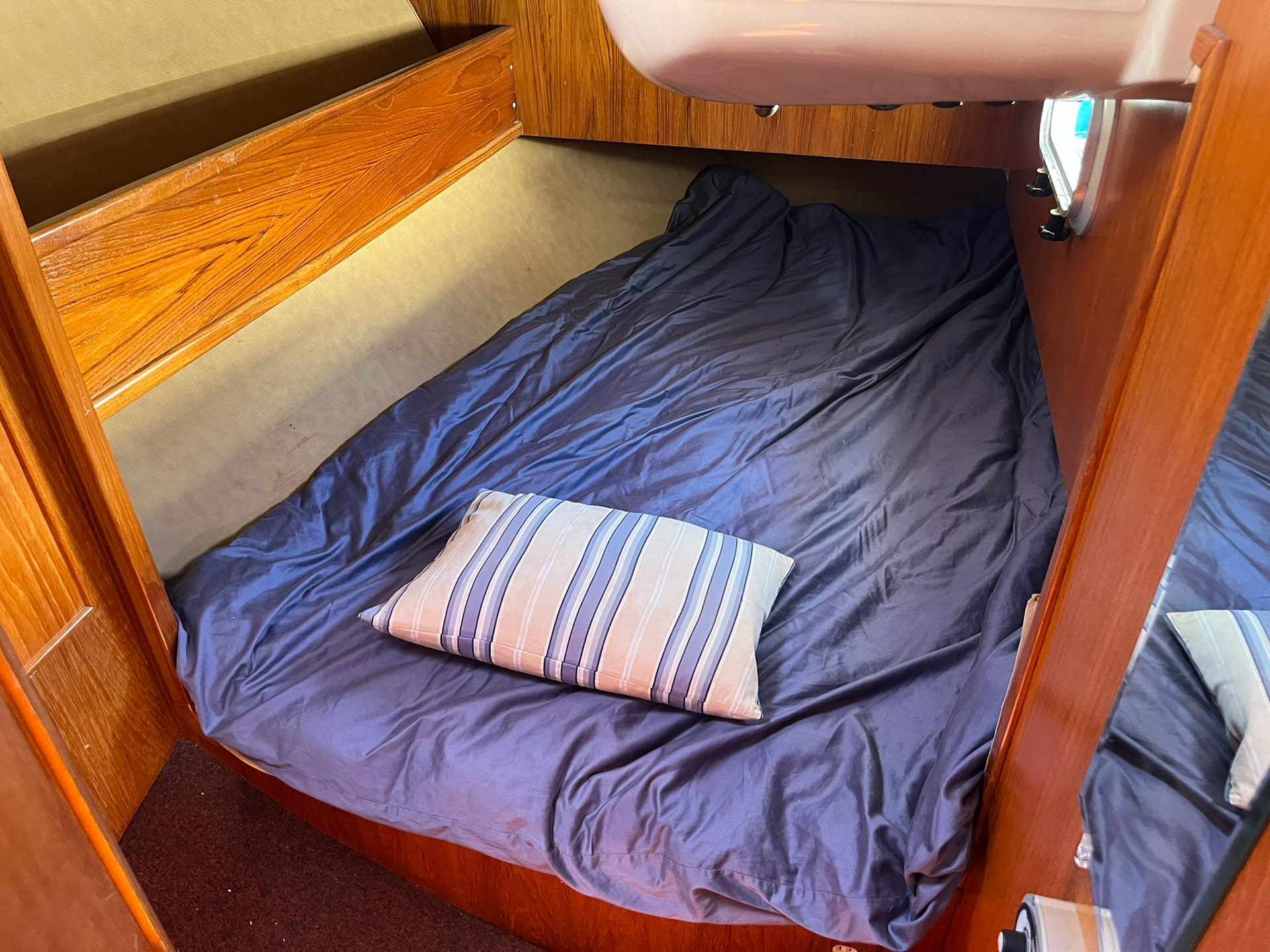 Starboad 1/4 berth