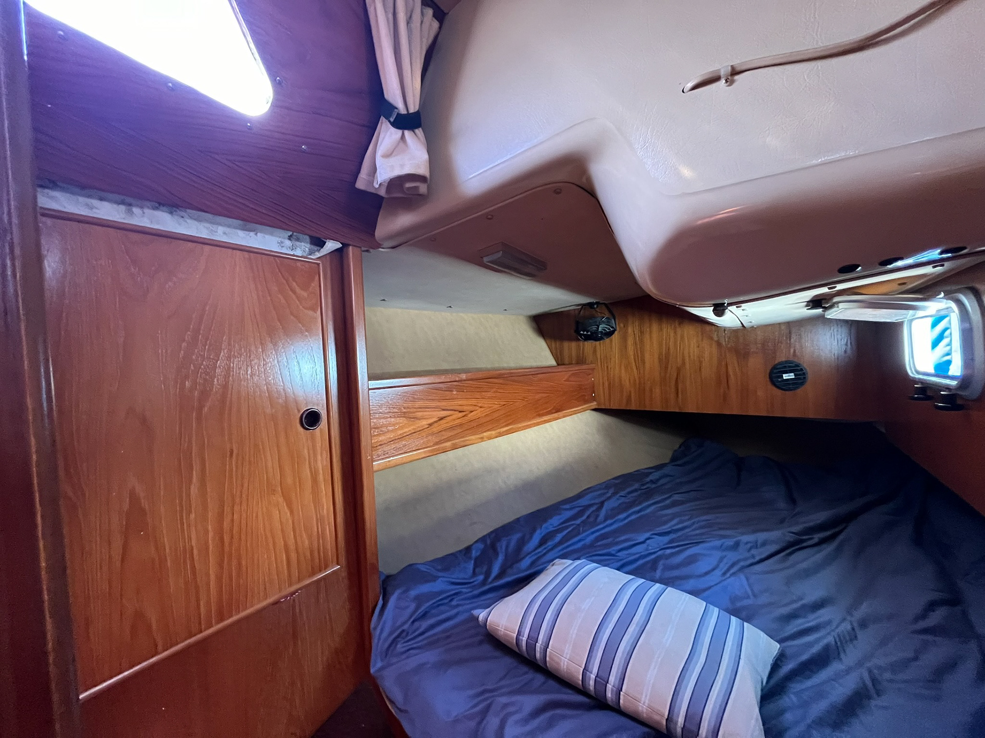 Starboad 1/4 berth