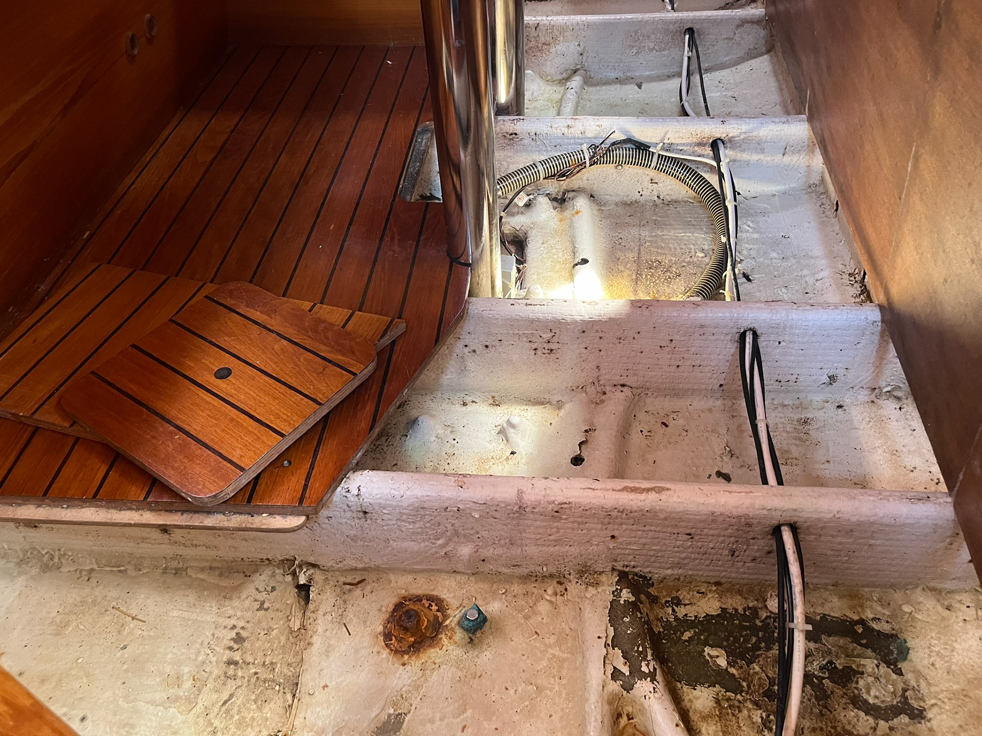 Dry bilge