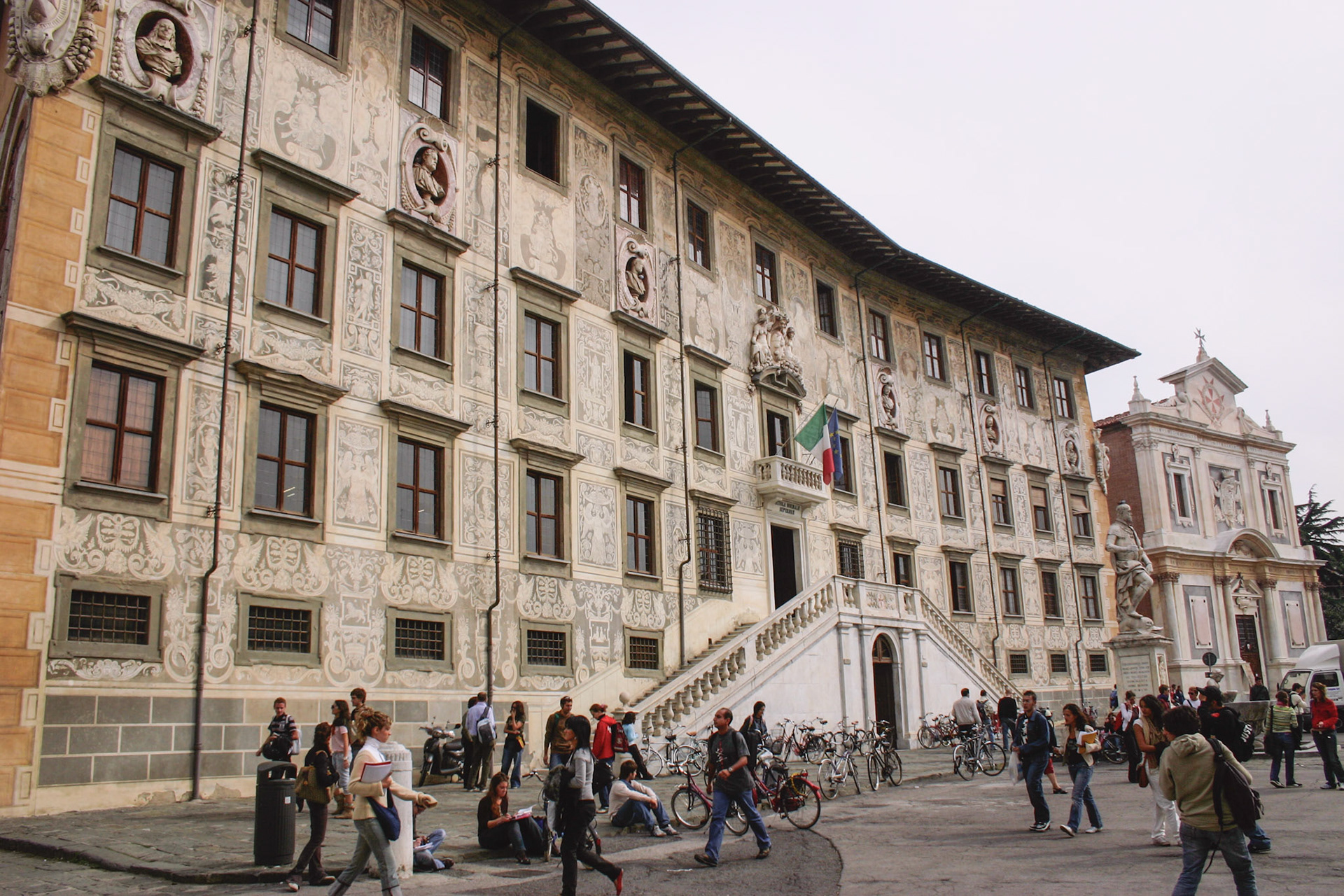 Palazzo della Carovana