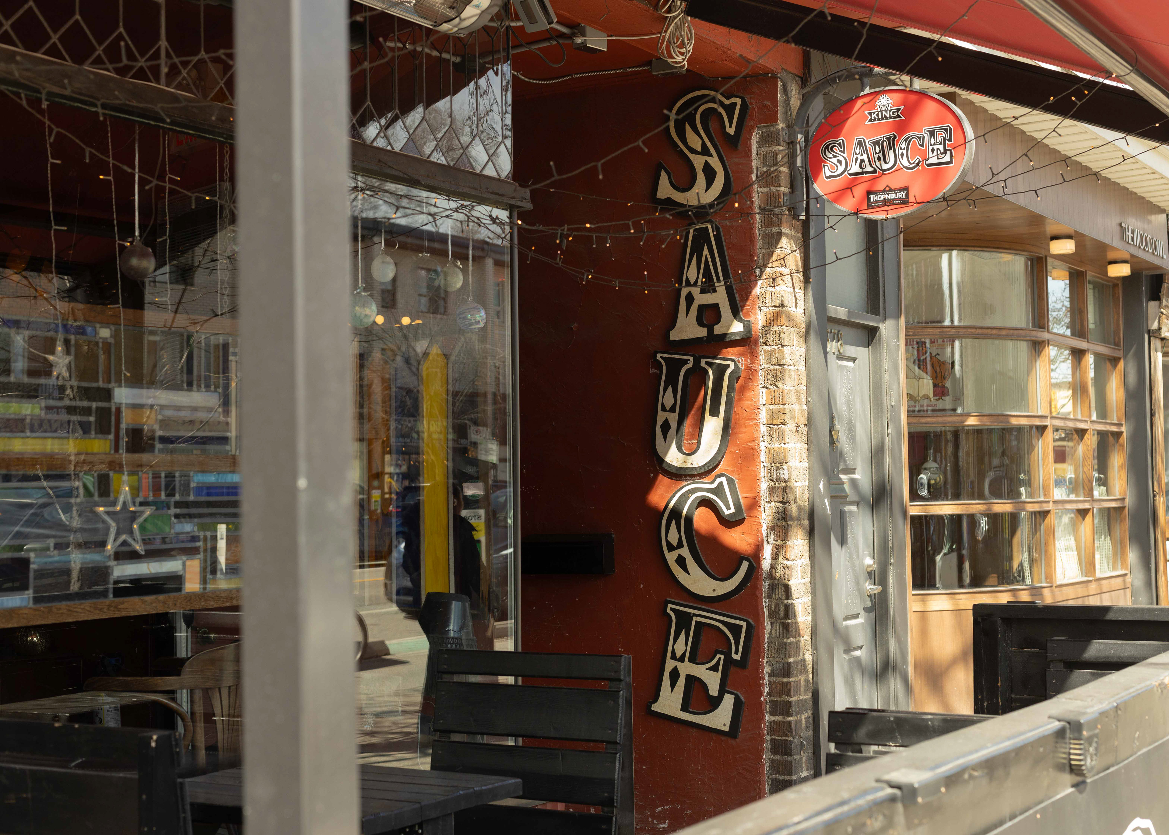 Sauce, 1376 Danforth