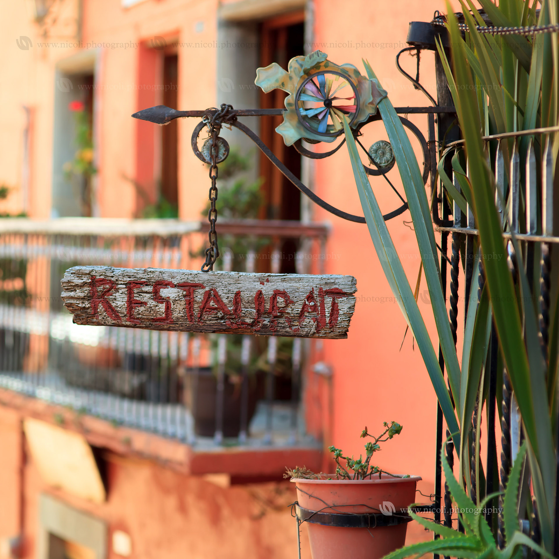 Balcony detail in the beautiful town of Guanajuato, Mexico.