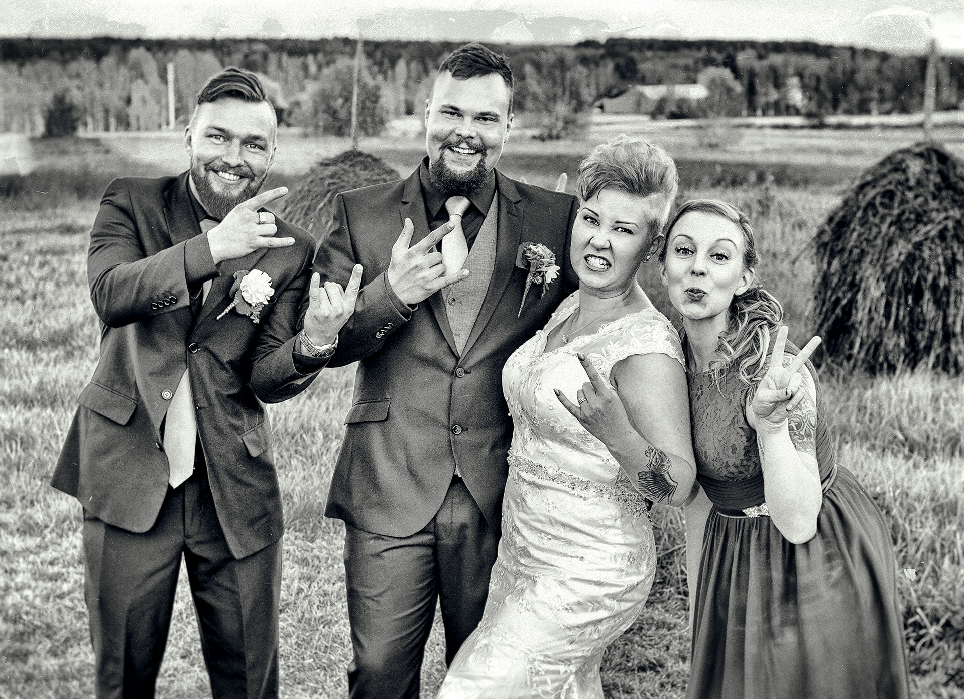 Hääpari, bestman ja kaaso