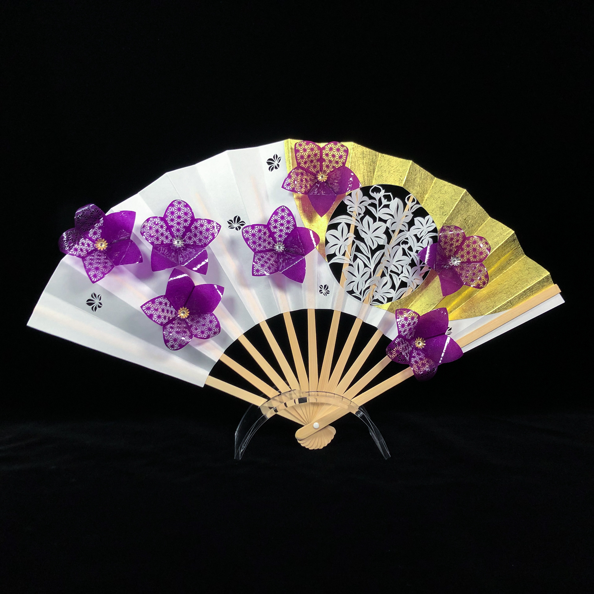 扇子切り絵〜桔梗